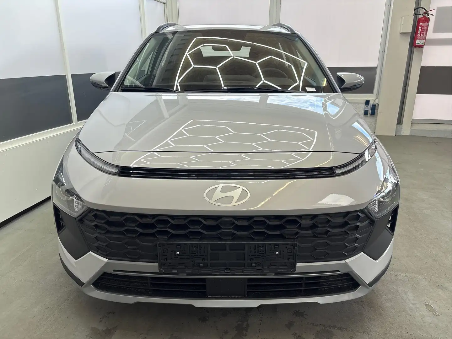 Hyundai BAYON LIFE FL DCT NAVI RFK PDC 1.0 T-GD-i 7-DCT 73,6k... Grau - 2