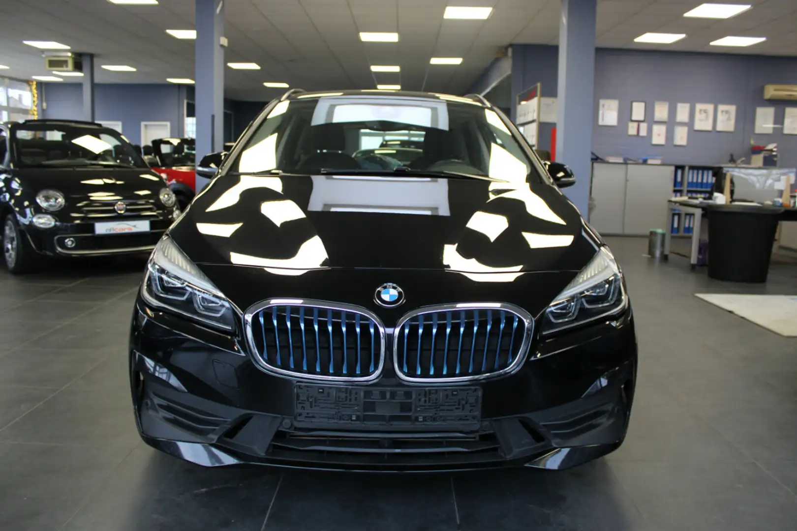 BMW 225 xe iPerformance Advantage - 8-Fach - Noir - 2