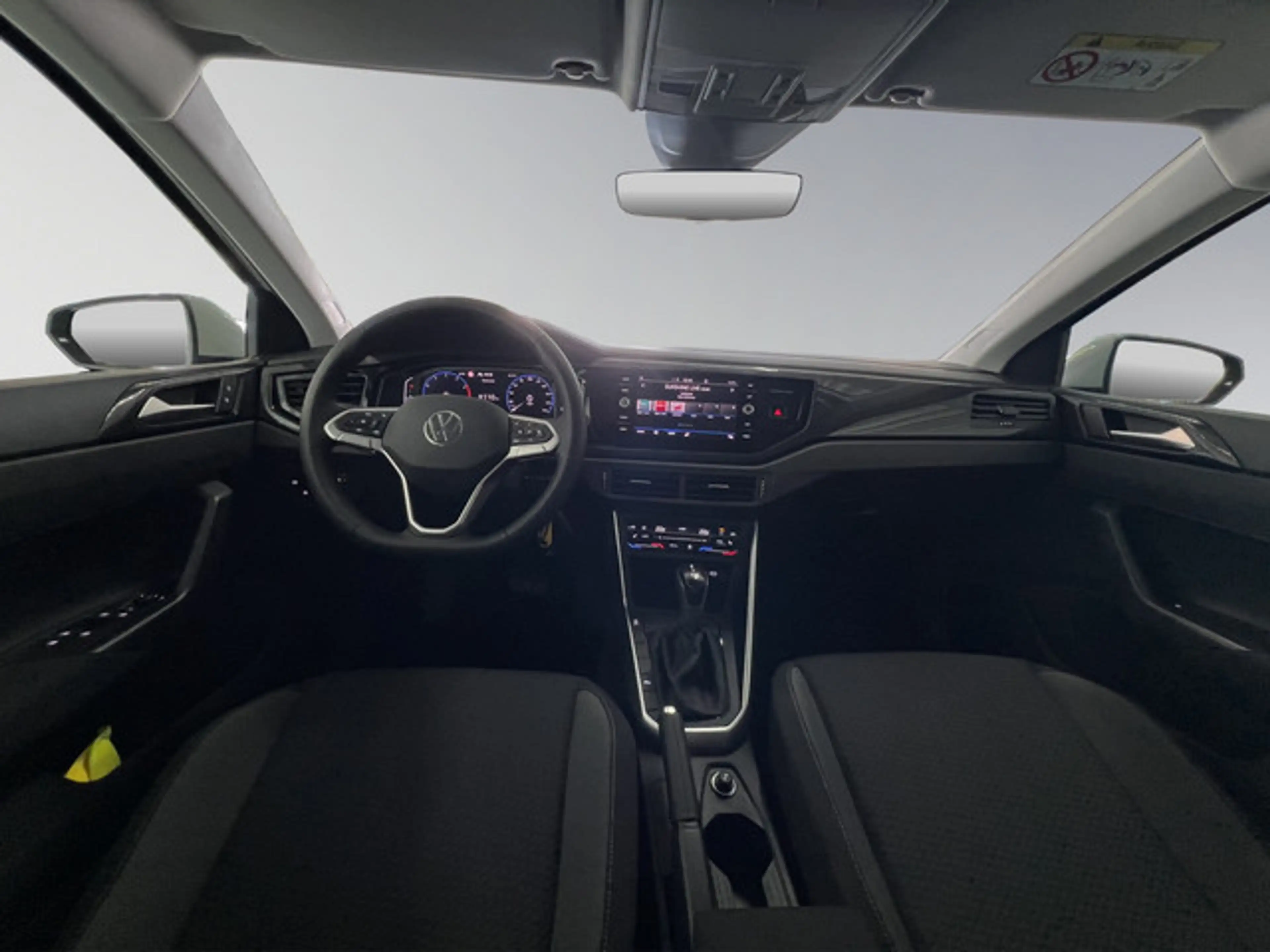 Volkswagen Polo 1,0 TSI DSG — photo 15