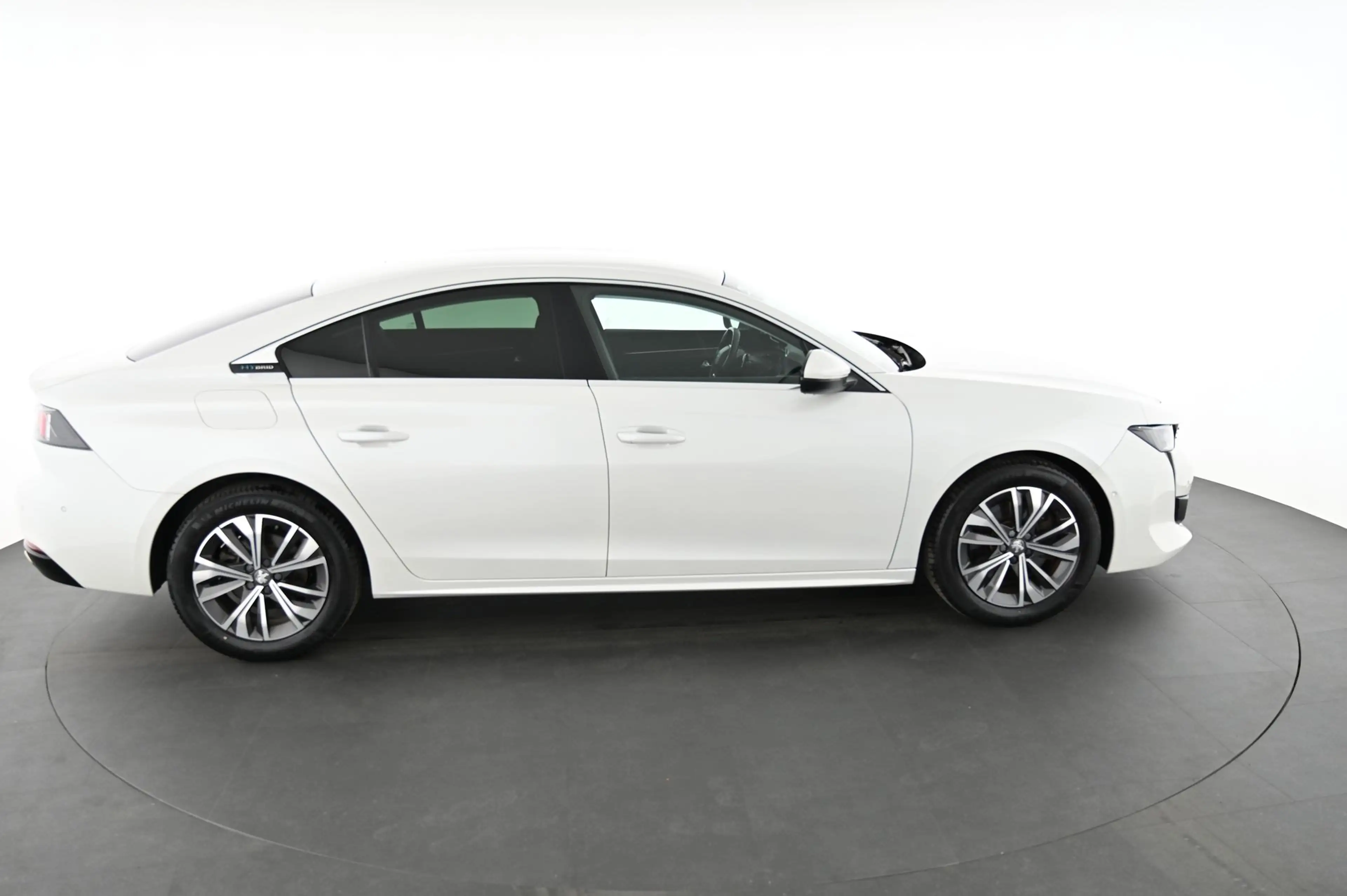 Peugeot 508 1.6 Hybrid 225 Allure Pack EAT8 HA Pickerl NEU — photo 6