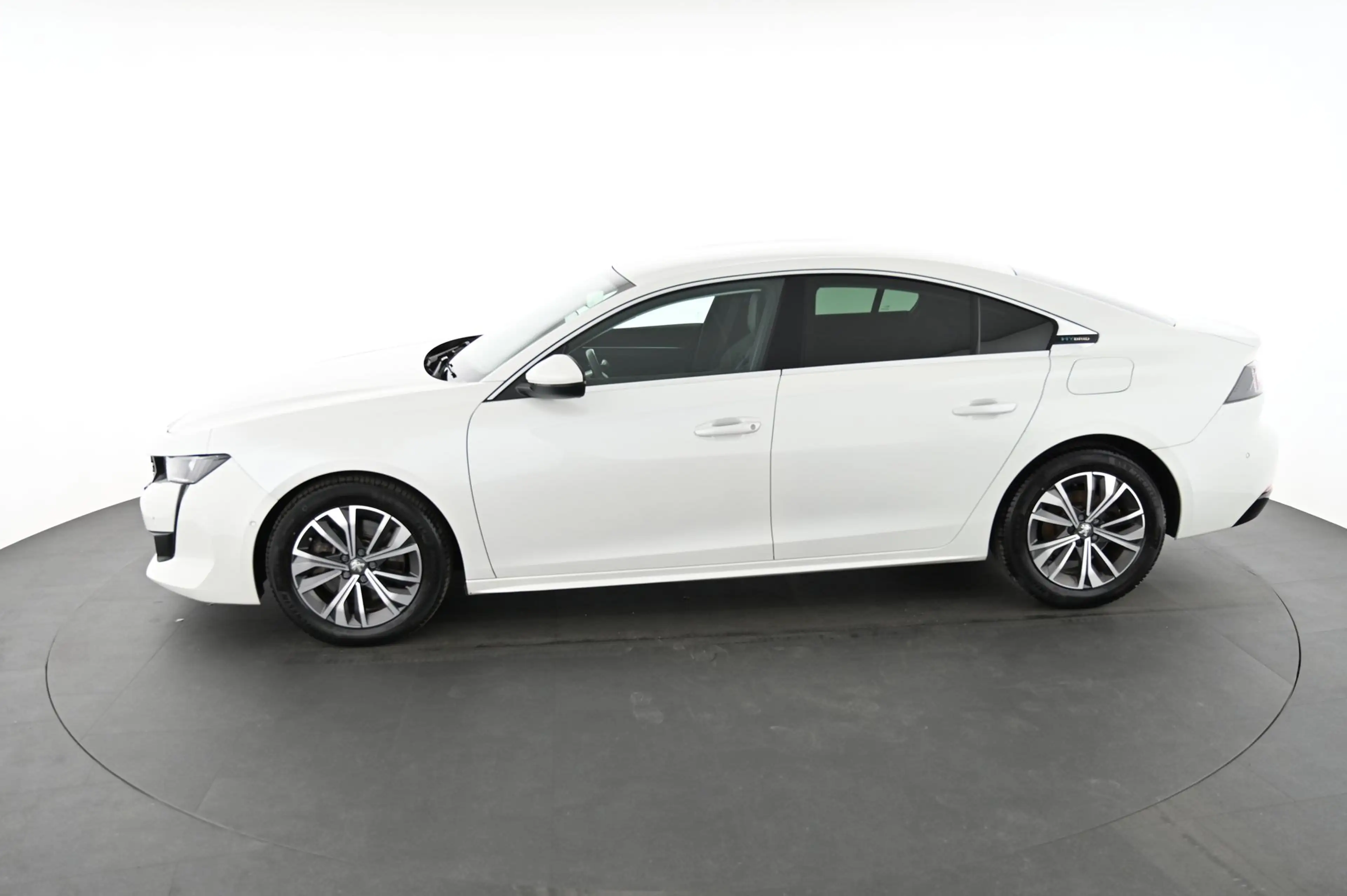 Peugeot 508 1.6 Hybrid 225 Allure Pack EAT8 HA Pickerl NEU — photo 5