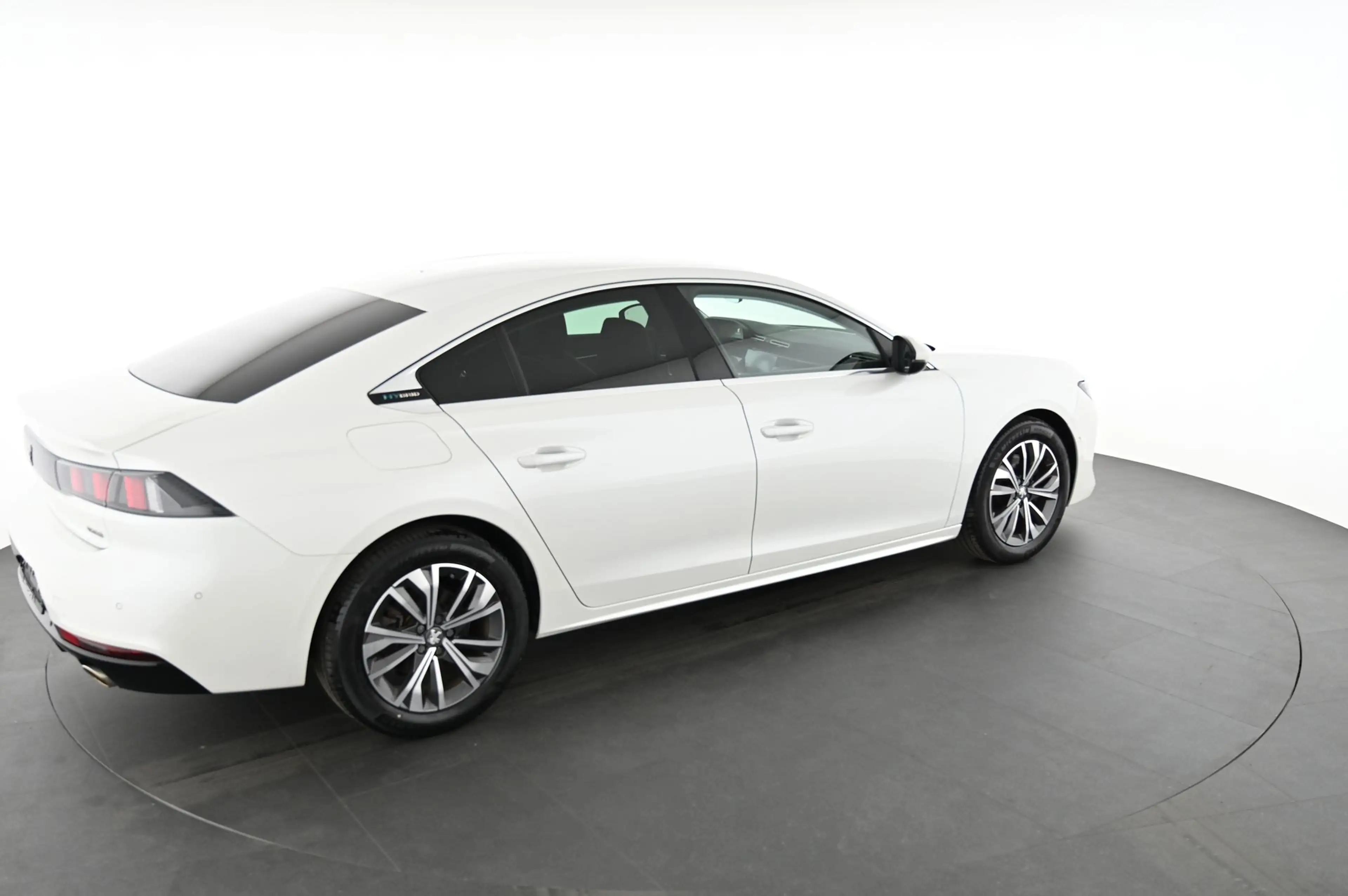 Peugeot 508 1.6 Hybrid 225 Allure Pack EAT8 HA Pickerl NEU — photo 4