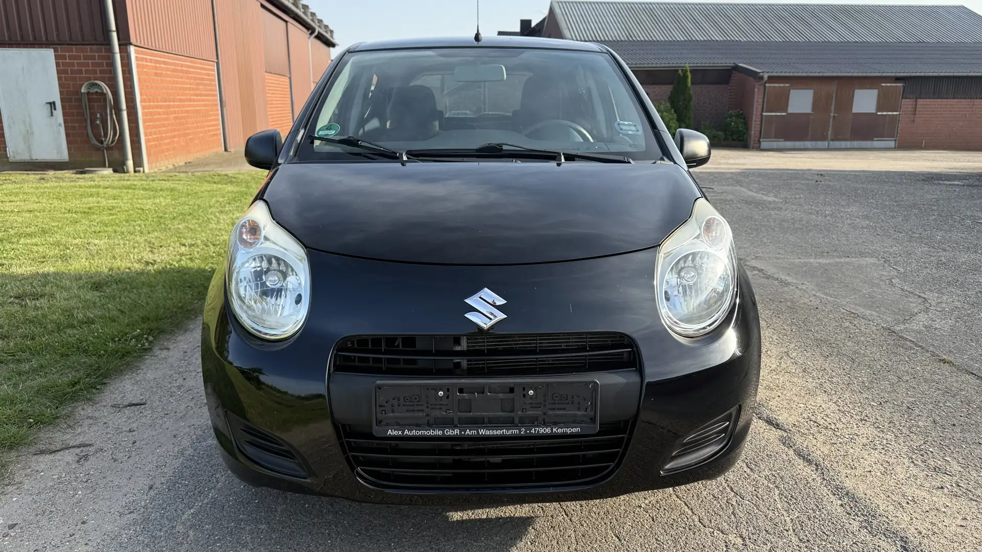 Suzuki Alto Basis 1.0 Automatik 2. Hand, Klima, TÜV NEU! Zwart - 2