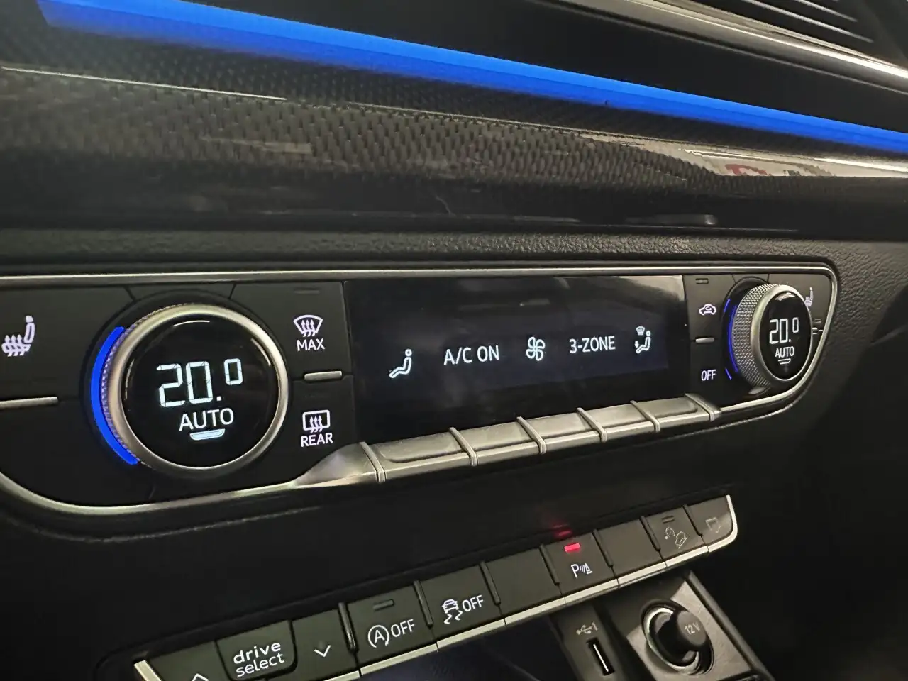 Audi SQ5 снимка Audi SQ5