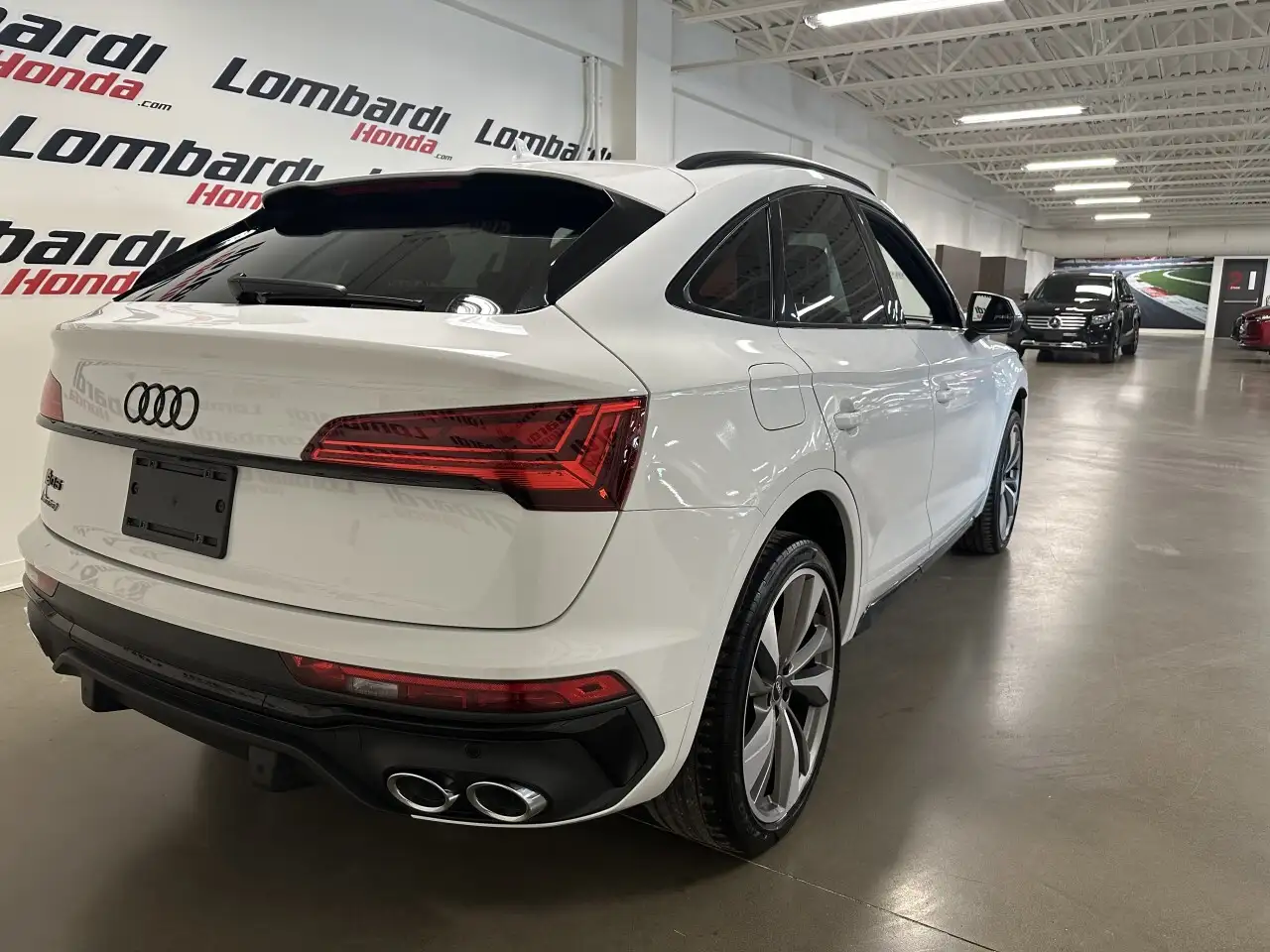 Audi SQ5 снимка Audi SQ5