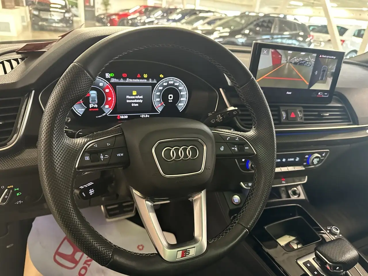 Audi SQ5 снимка Audi SQ5