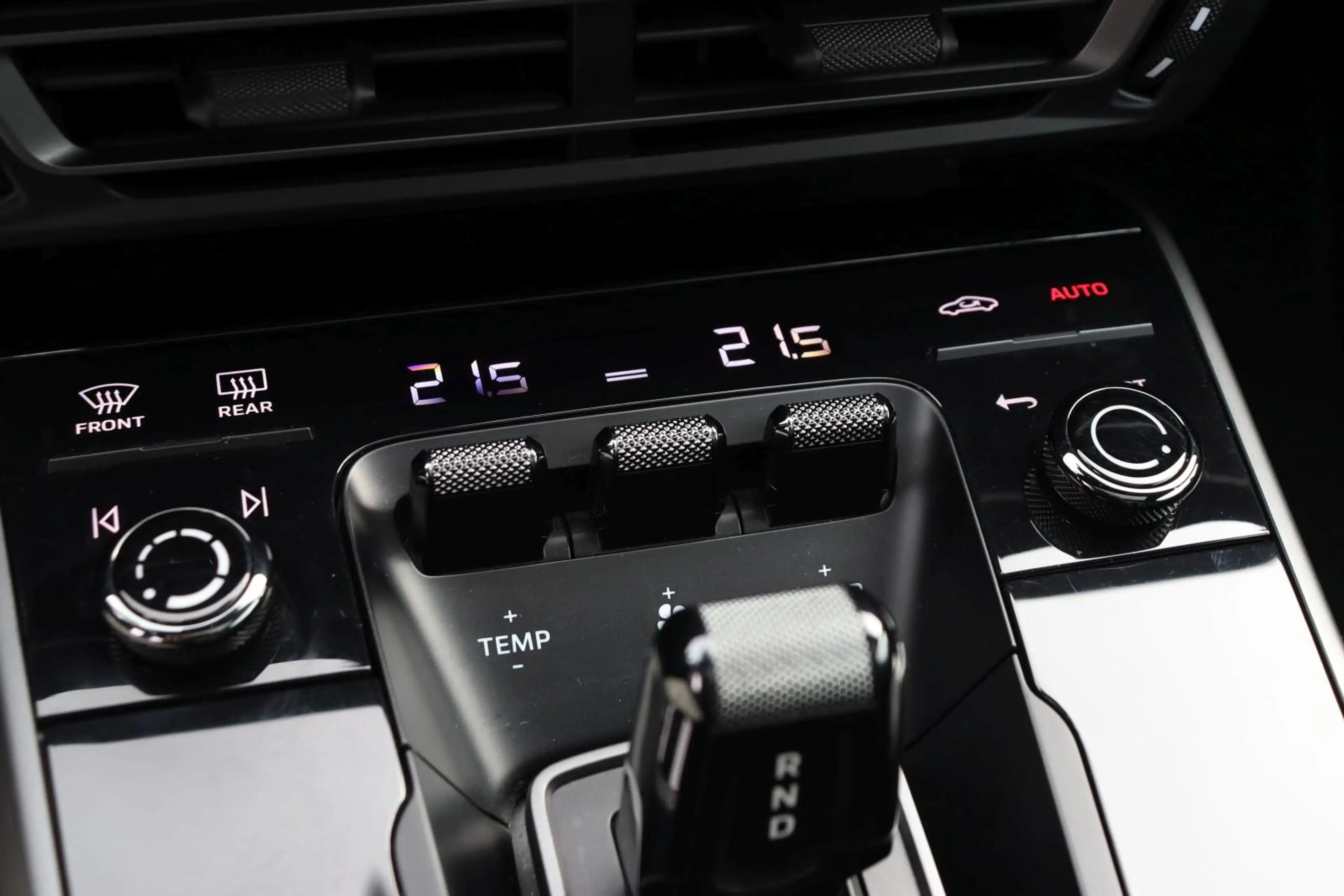Porsche 992 Carrera +SCHIEBEDACH+90LTR+SPORT-ABGAS+BOSE+ — photo 12