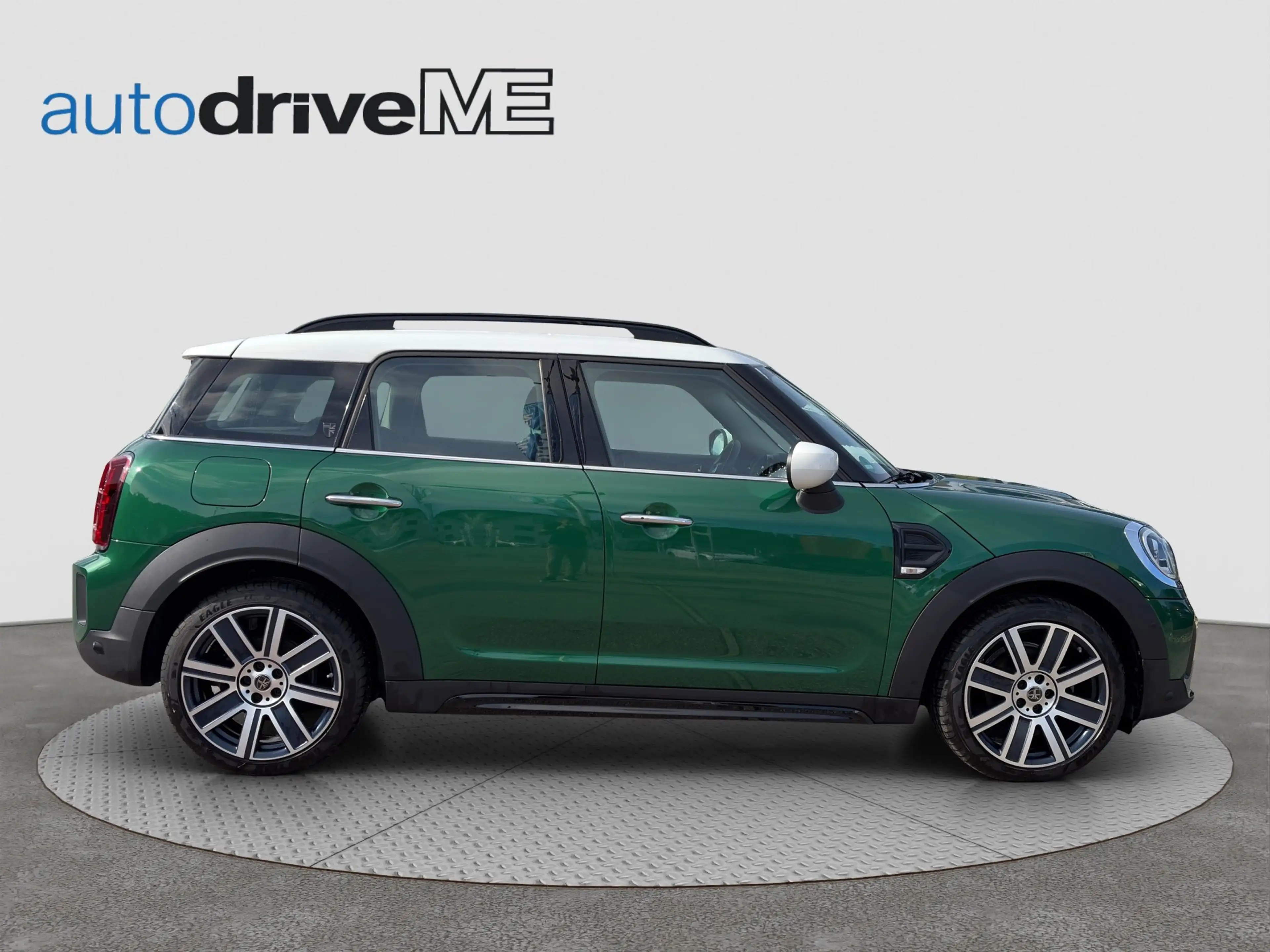 MINI Cooper D Countryman — photo 7