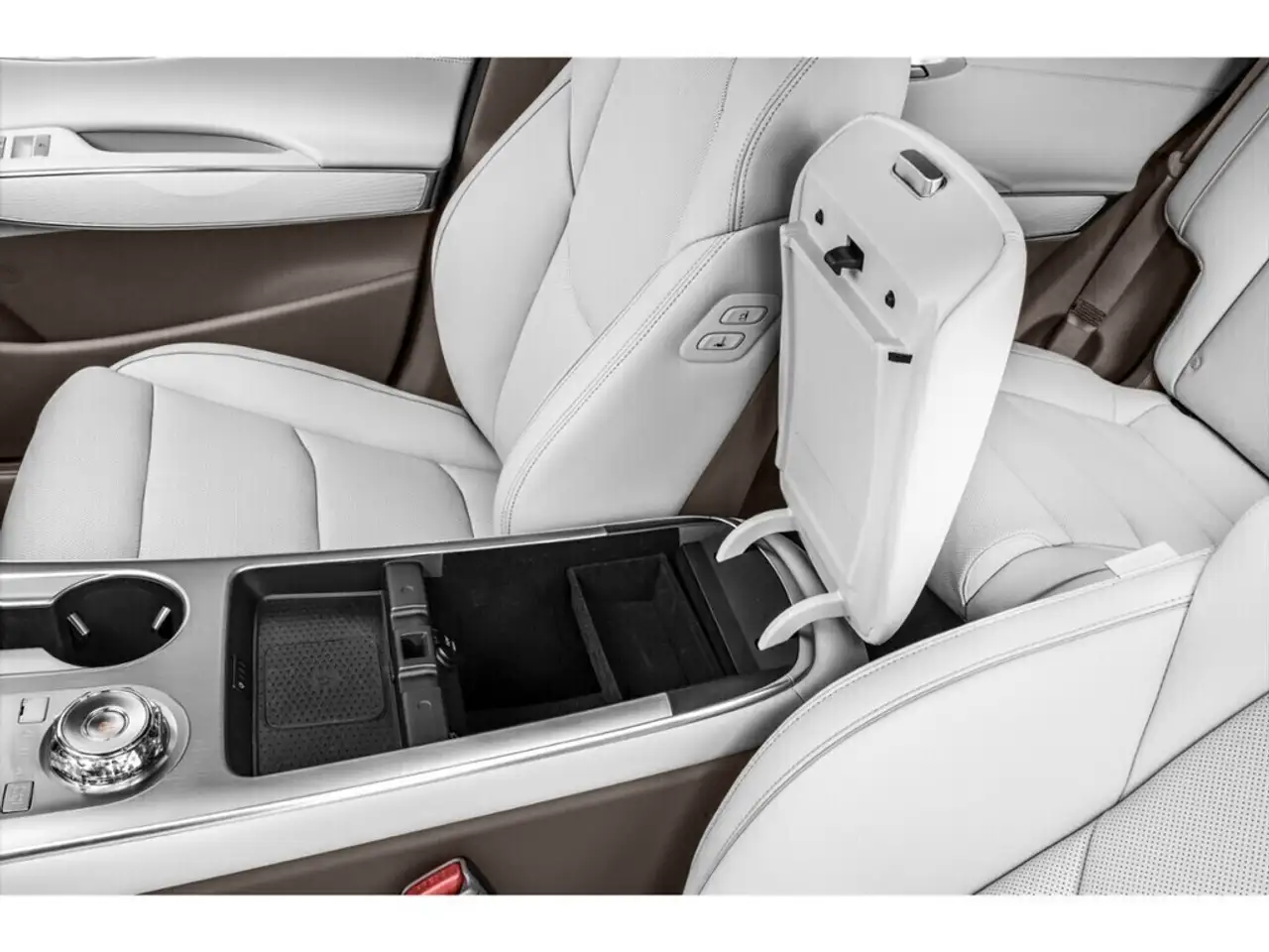 Genesis GV70 снимка Genesis GV70
