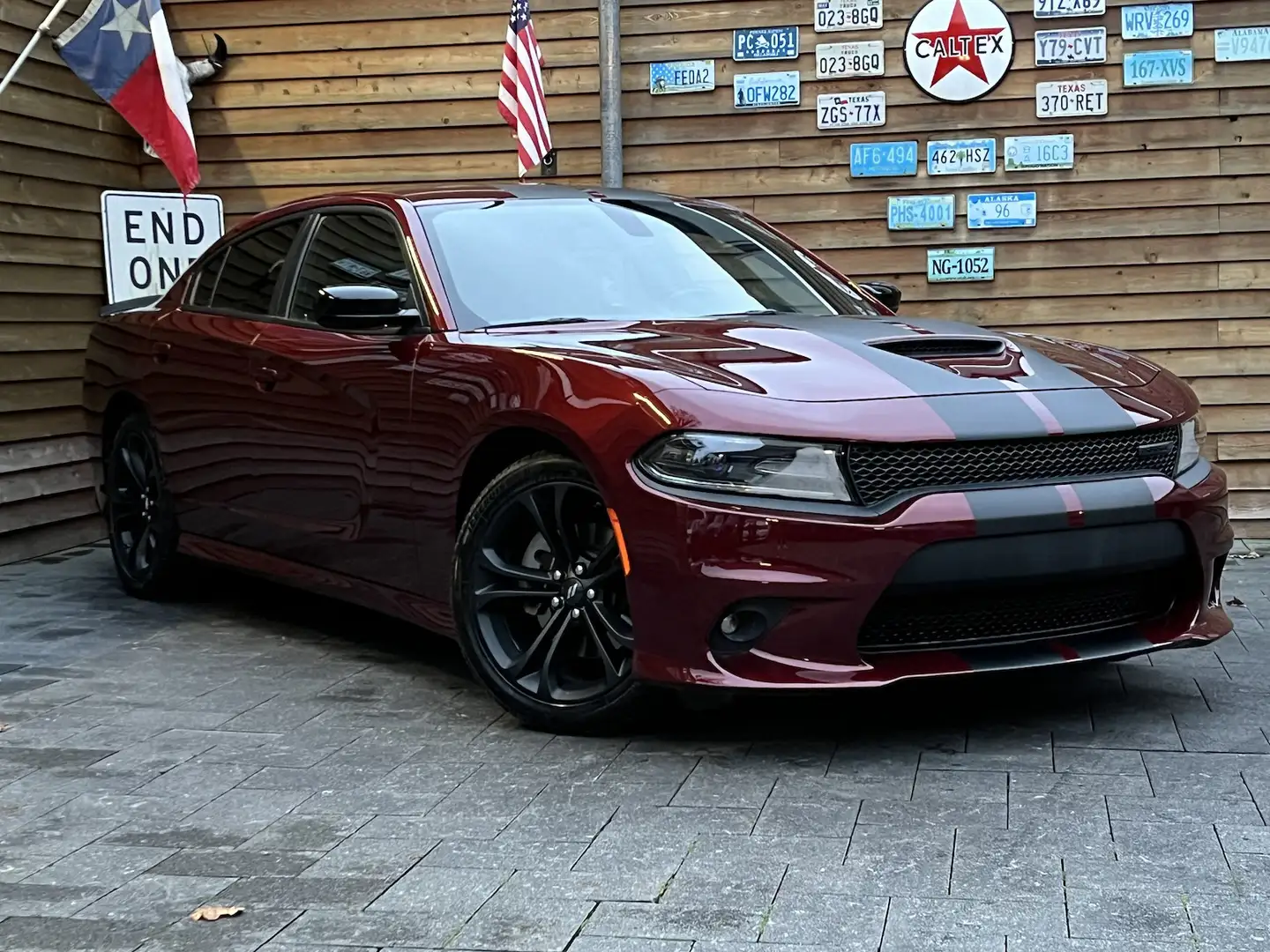 Dodge Charger 5,7L R/T BLACKTOP PLUS Schiebed. Nappa Rot - 2