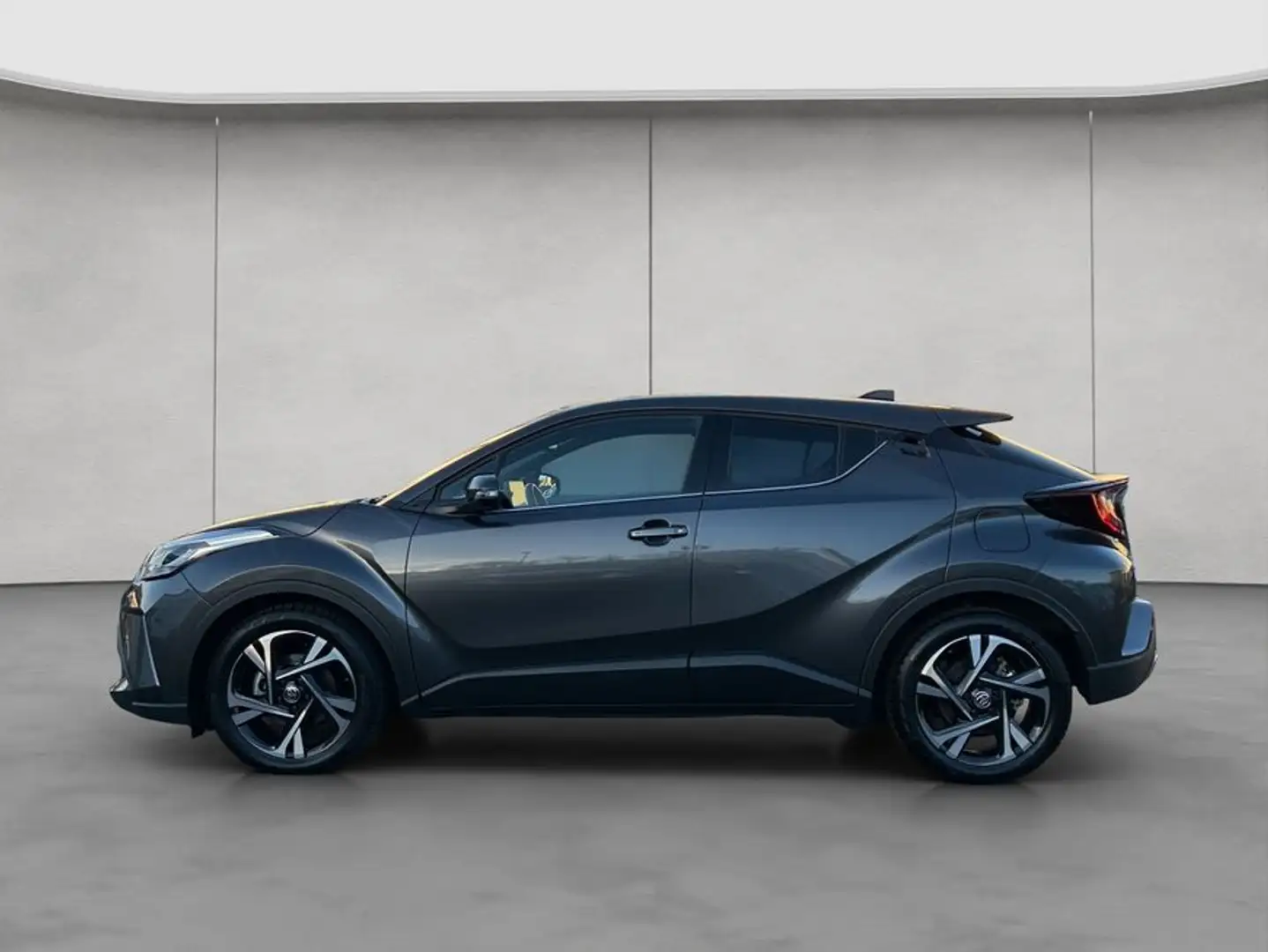 Toyota C-HR 2.0 Hybrid Team Deutschland Grijs - 2