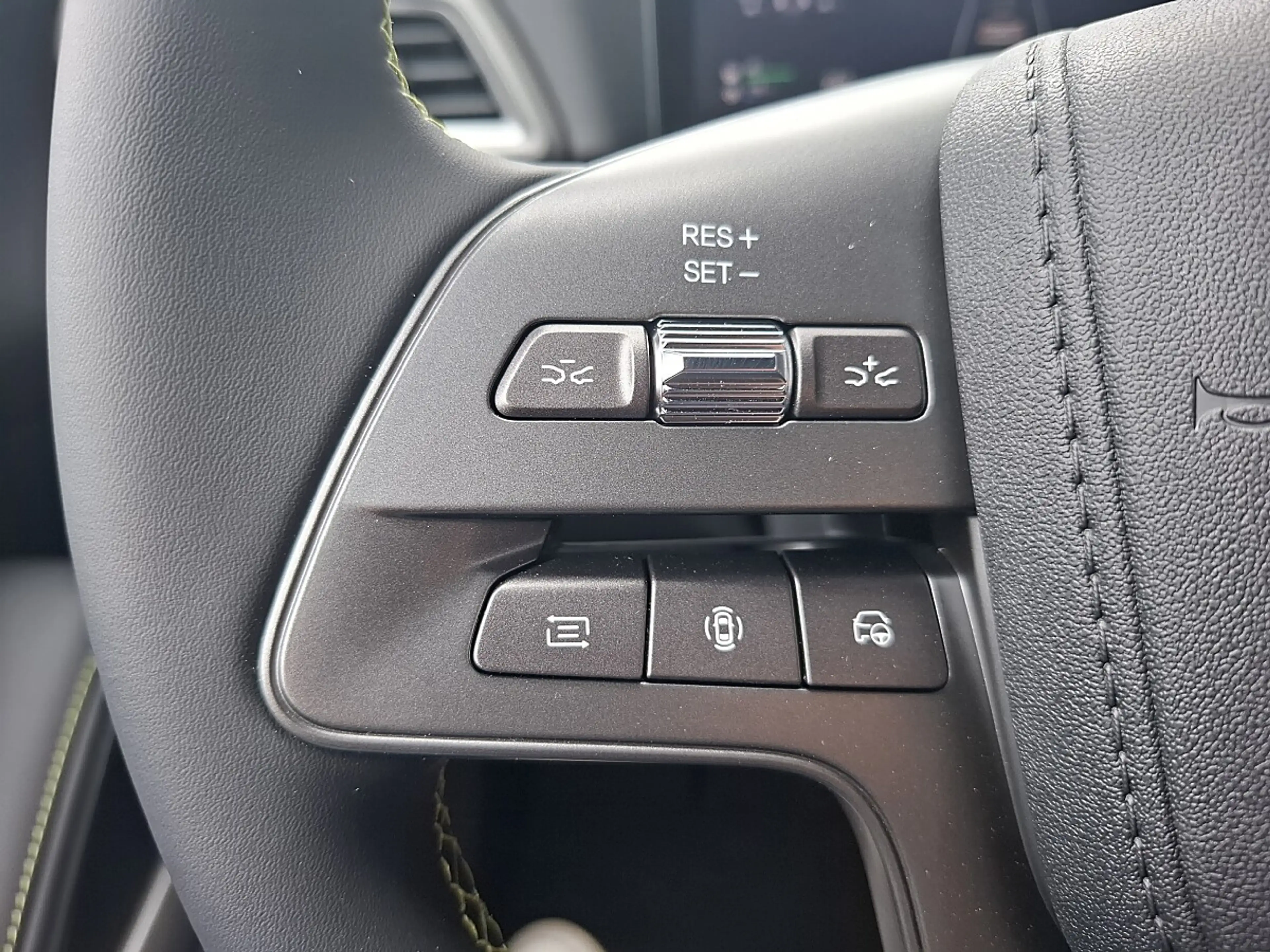 BYD Atto 2 Atto2 DM-i PHEV 18kWh Boost Österreich Paket — photo 15