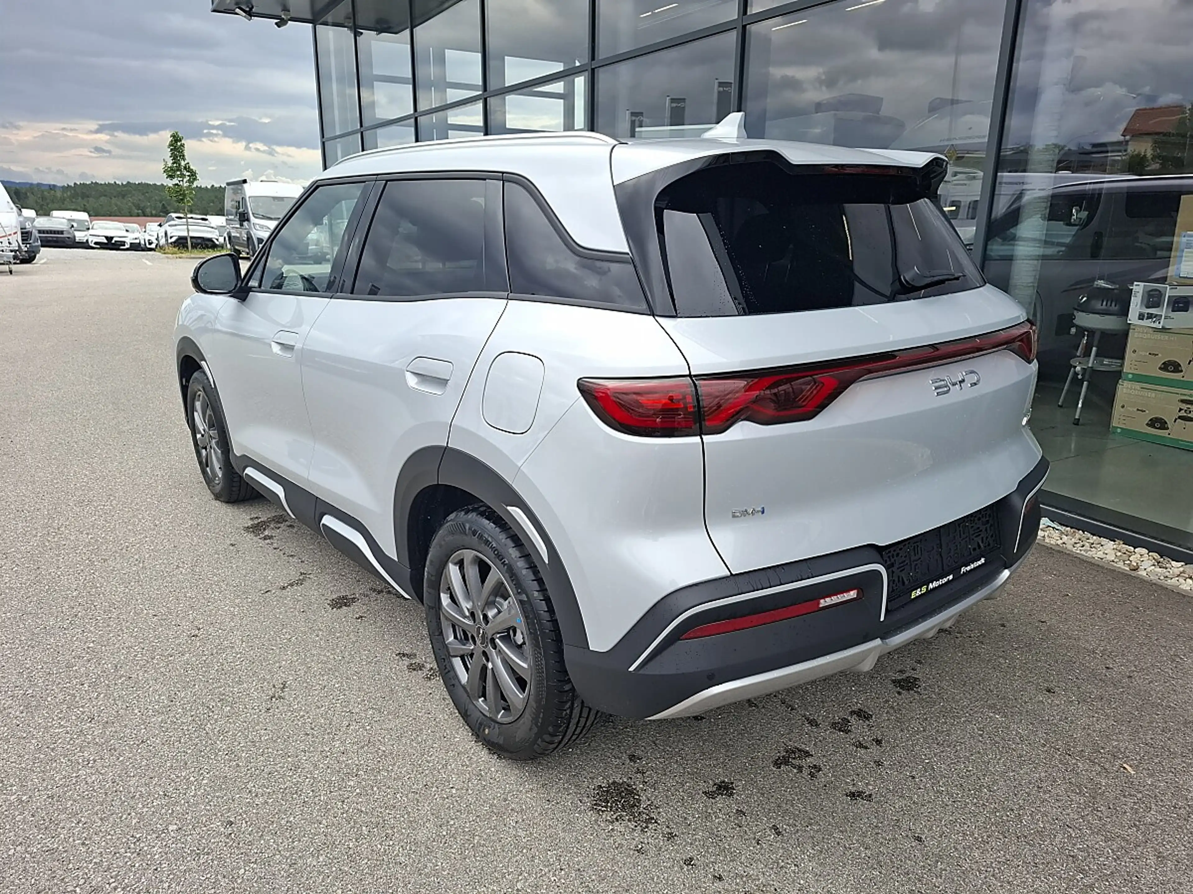 BYD Atto 2 Atto2 DM-i PHEV 18kWh Boost Österreich Paket — photo 3