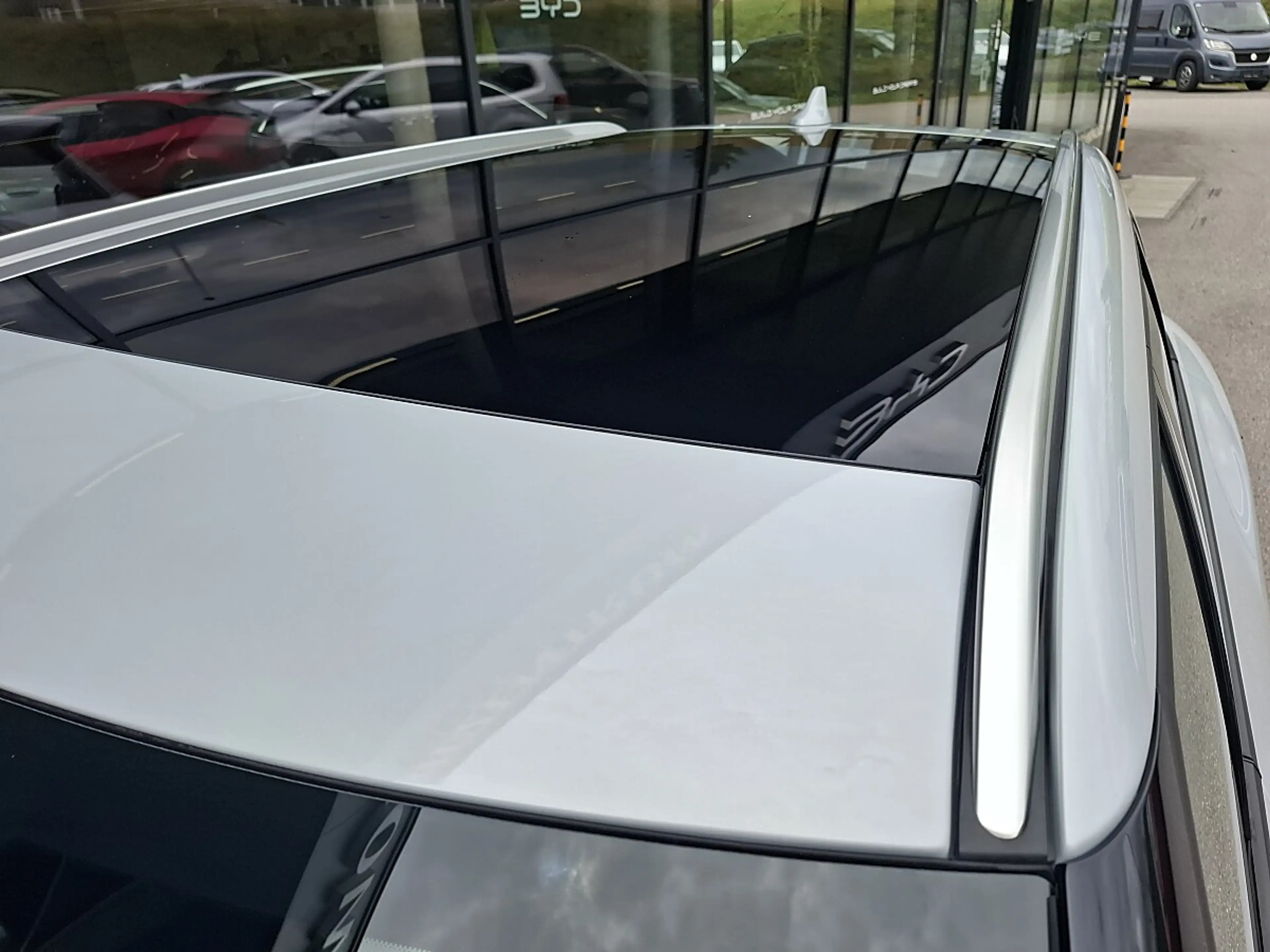 BYD Atto 2 Atto2 DM-i PHEV 18kWh Boost Österreich Paket — photo 8