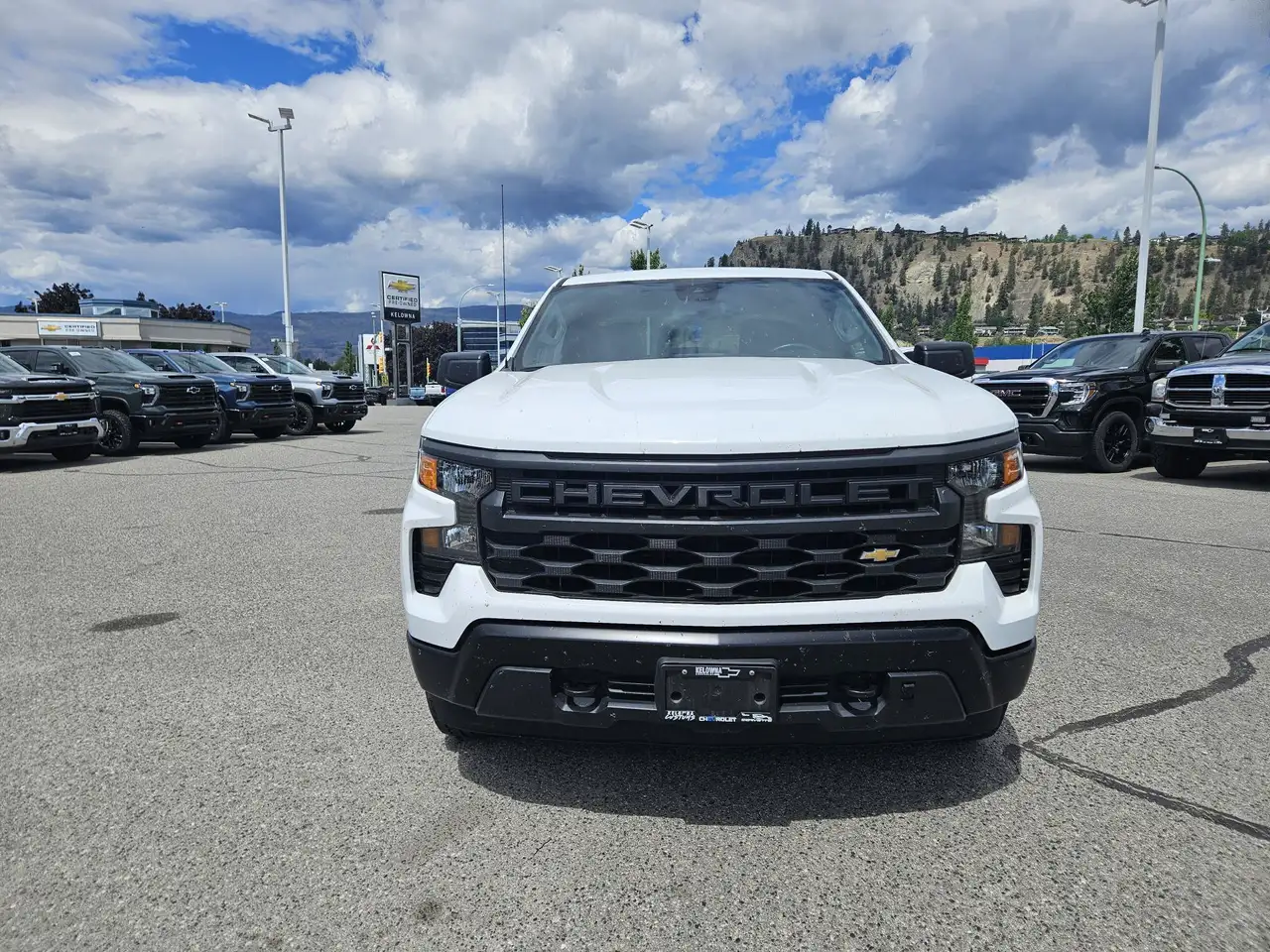 Chevrolet Silverado 1500 снимка Chevrolet Silverado 1500