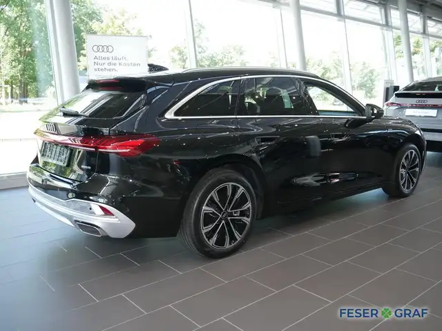 Audi A5 view 4