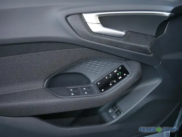 Audi A5 view 9