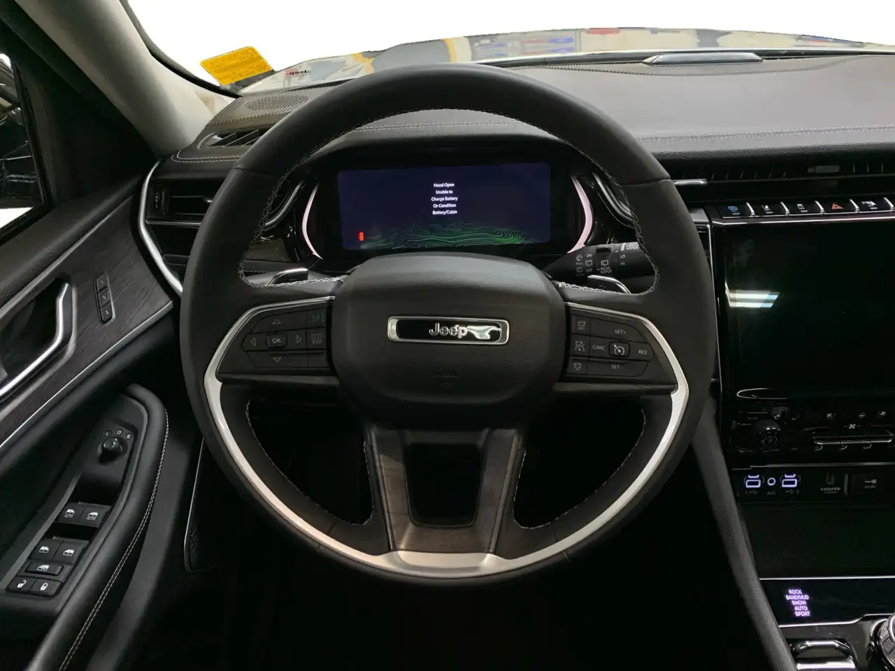 Jeep Grand Cherokee снимка Jeep Grand Cherokee