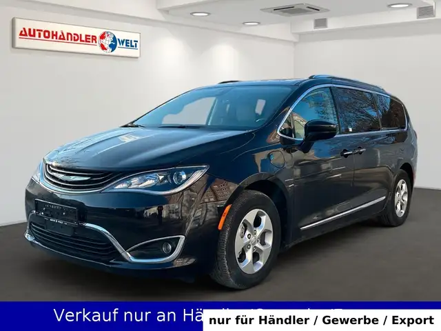Chrysler Pacifica 3.6 Hybrid 7-Sitzer Automatik Leder SHZ