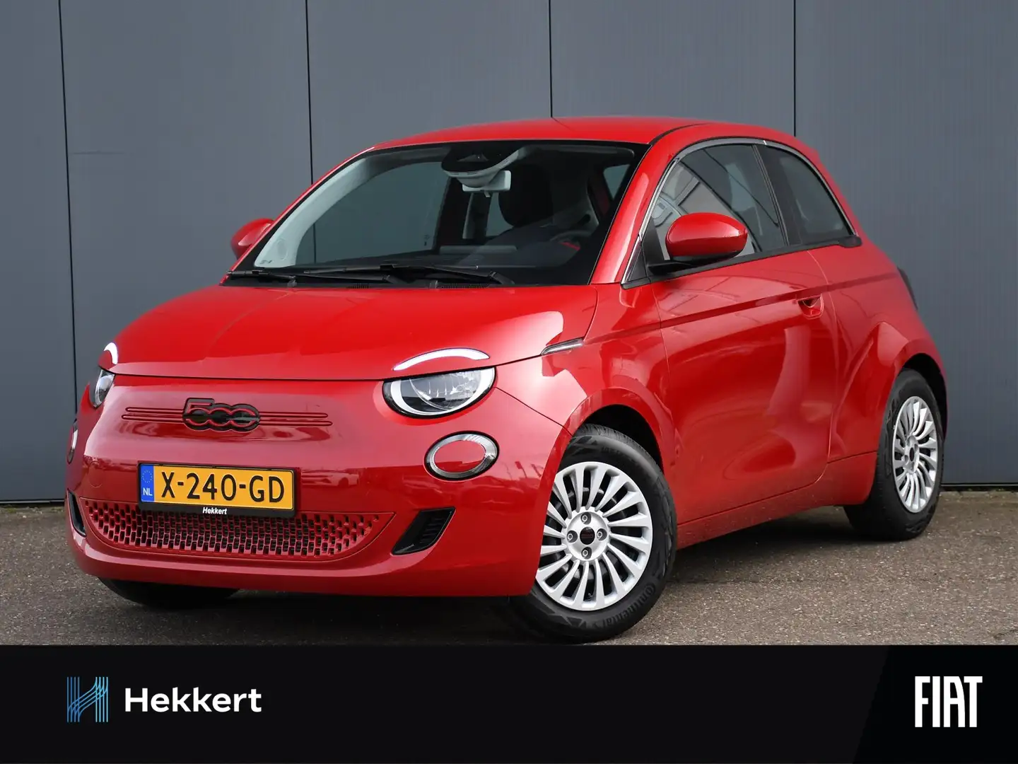 Fiat 500e Red 24kWh 70pk Automaat 15''LM | NAVI | DAB | CLIM Red - 1