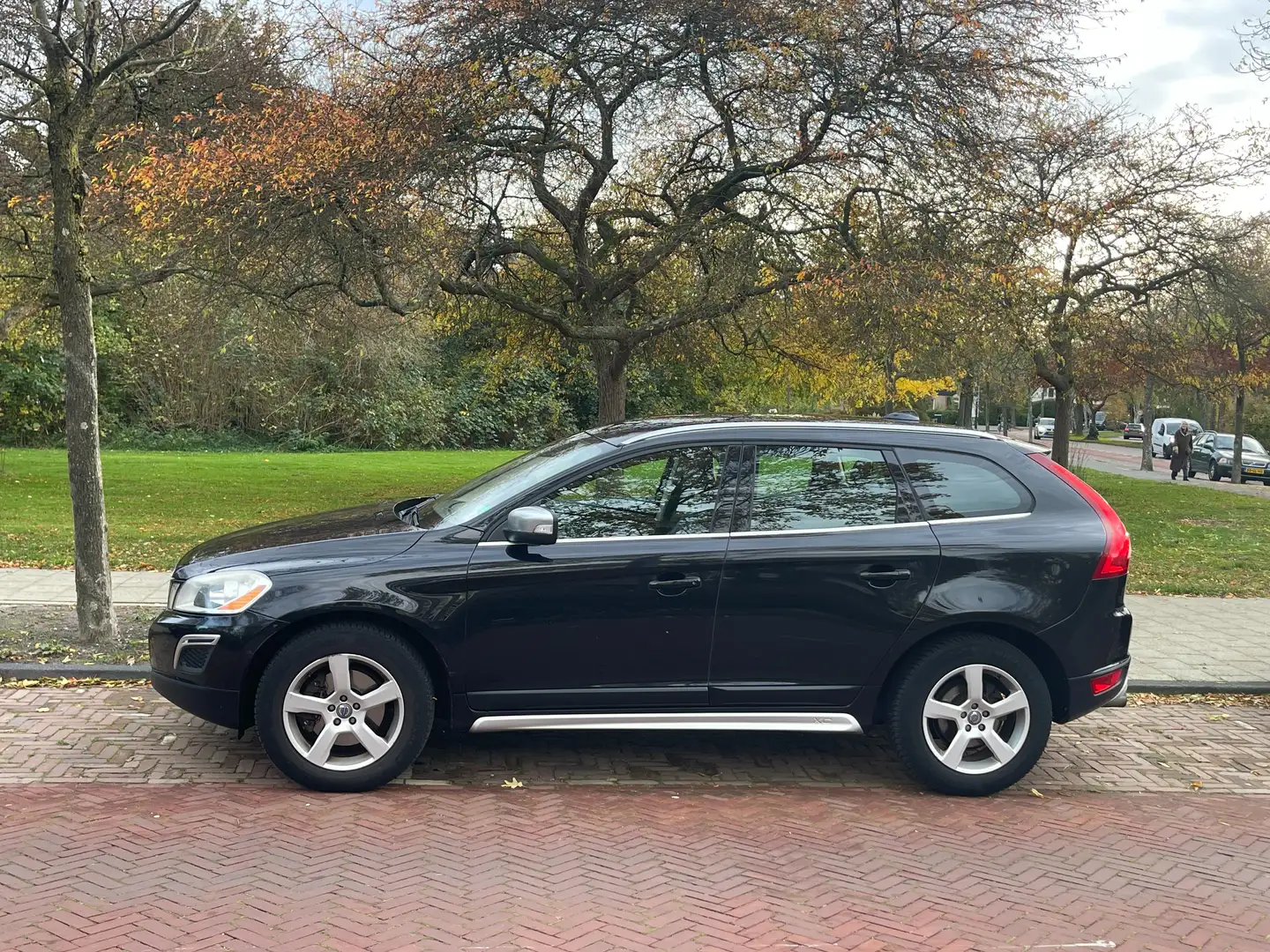 Volvo XC60 XC60 2.0 D4 R-Design - 1