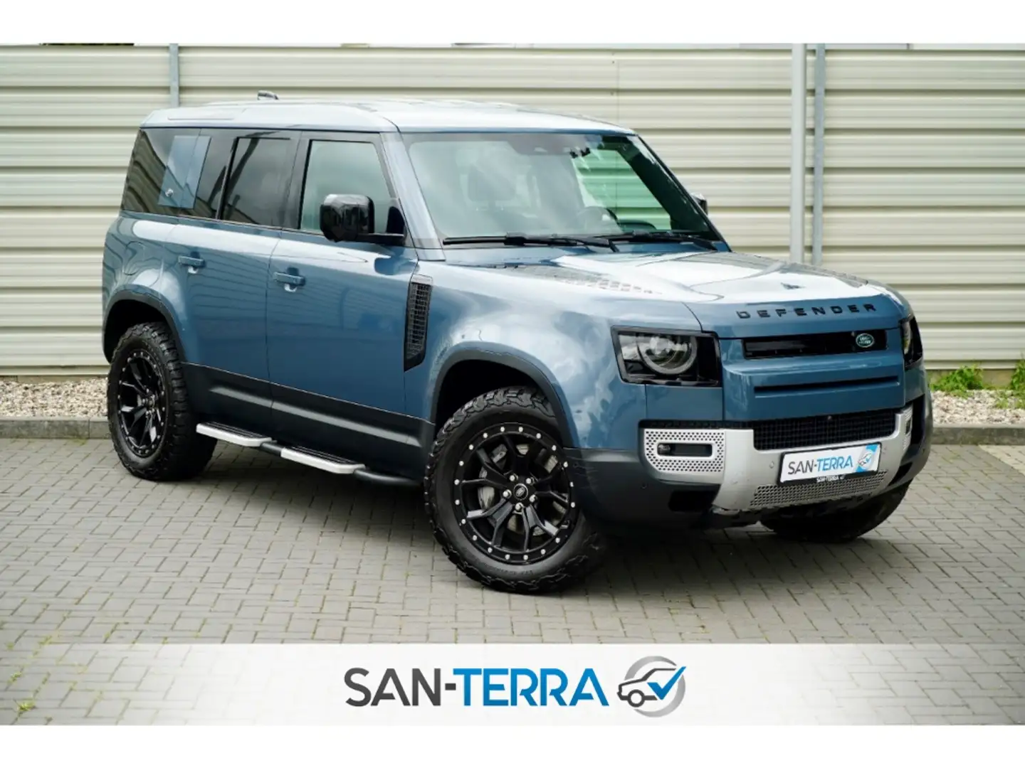 Land Rover Defender 110 3.0 D300 LUFT*LEDER*MERIDIAN*ALL-TERRAIN*MEMOR Blau - 2