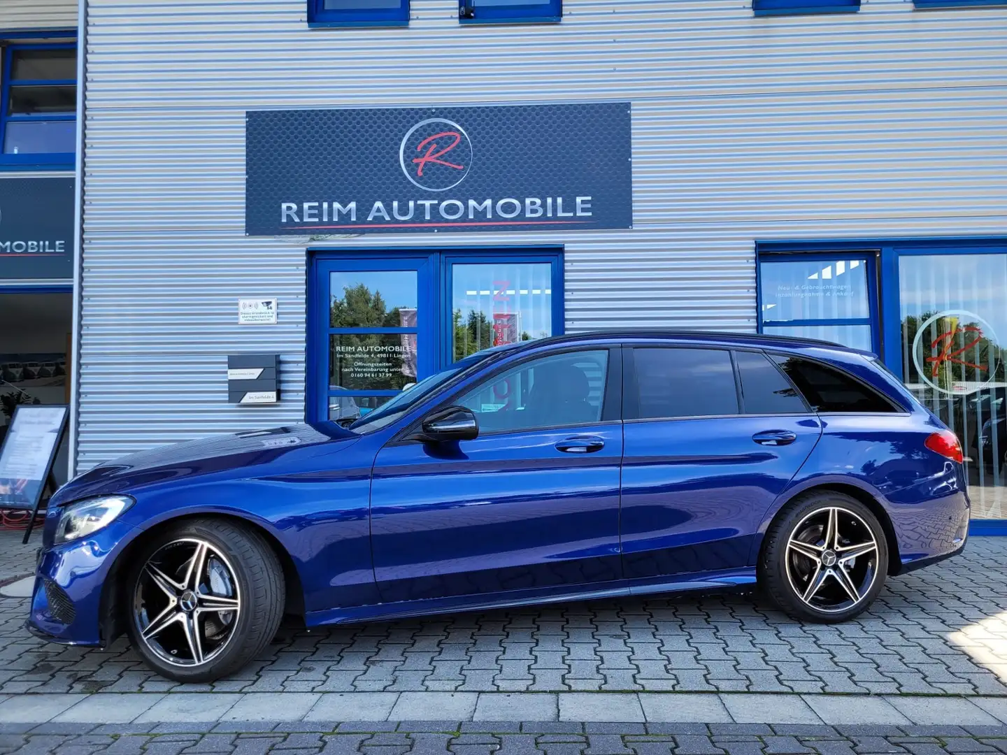 Mercedes-Benz C 450 -Klasse  180 T CGI AMG-Line *LED*AHK*LEDER*NAVI* Blue - 2