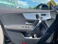 Mercedes-Benz CLA 200 d Shooting Brake AMG Line Noir - thumbnail 10