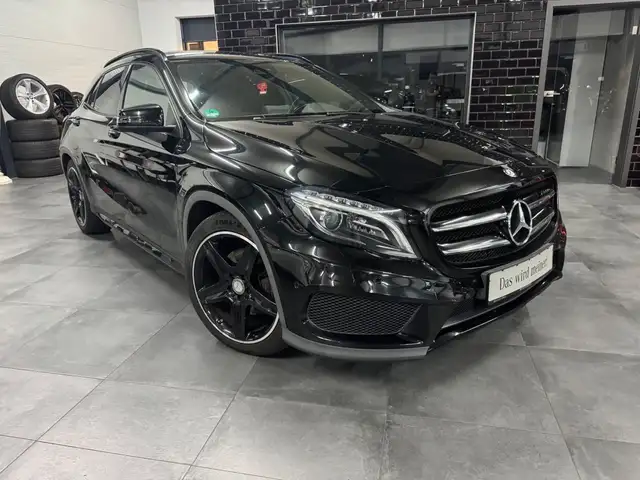Mercedes-Benz GLA 220 d 4MATIC DCT AMG Line