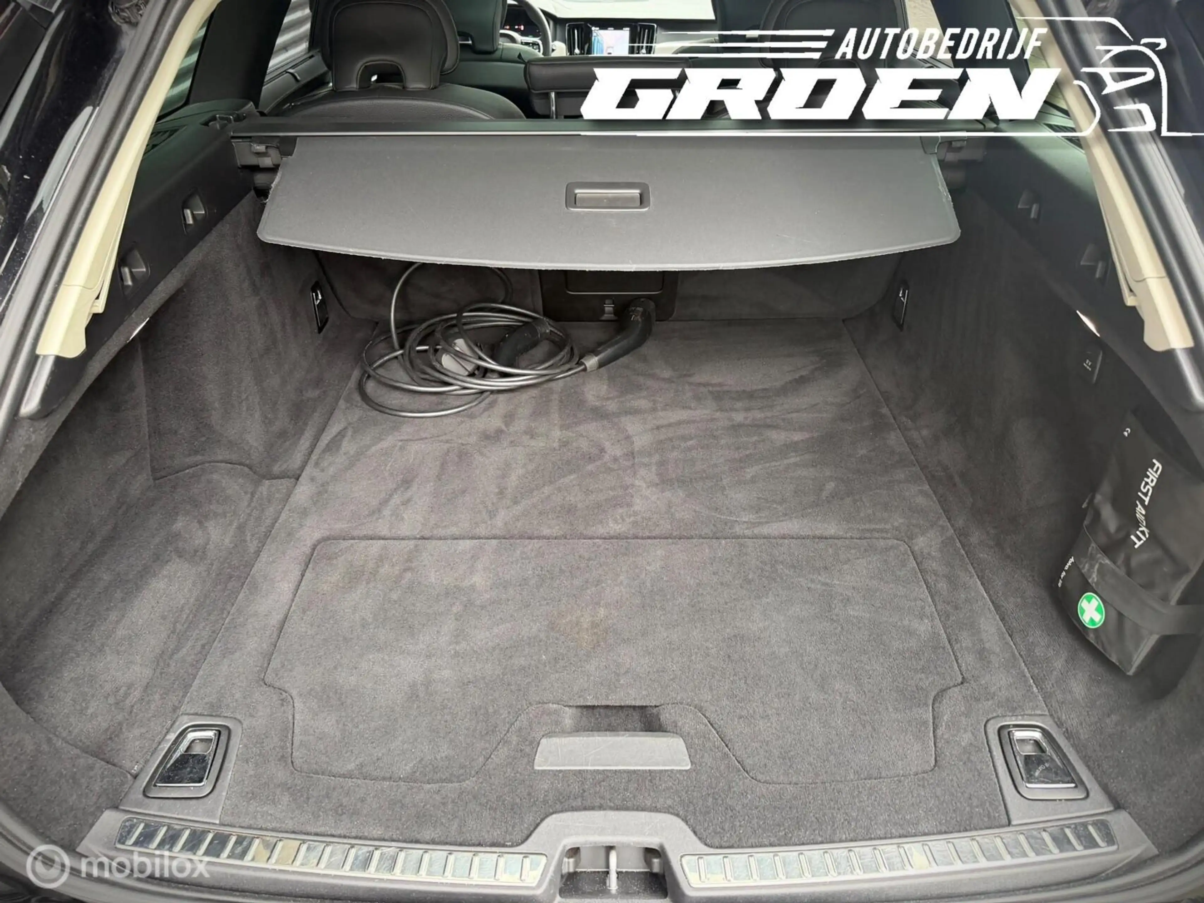 Volvo V90 2.0 T8 Plug-in hybrid AWD Ultimate Dark PANO|ACC| — photo 35