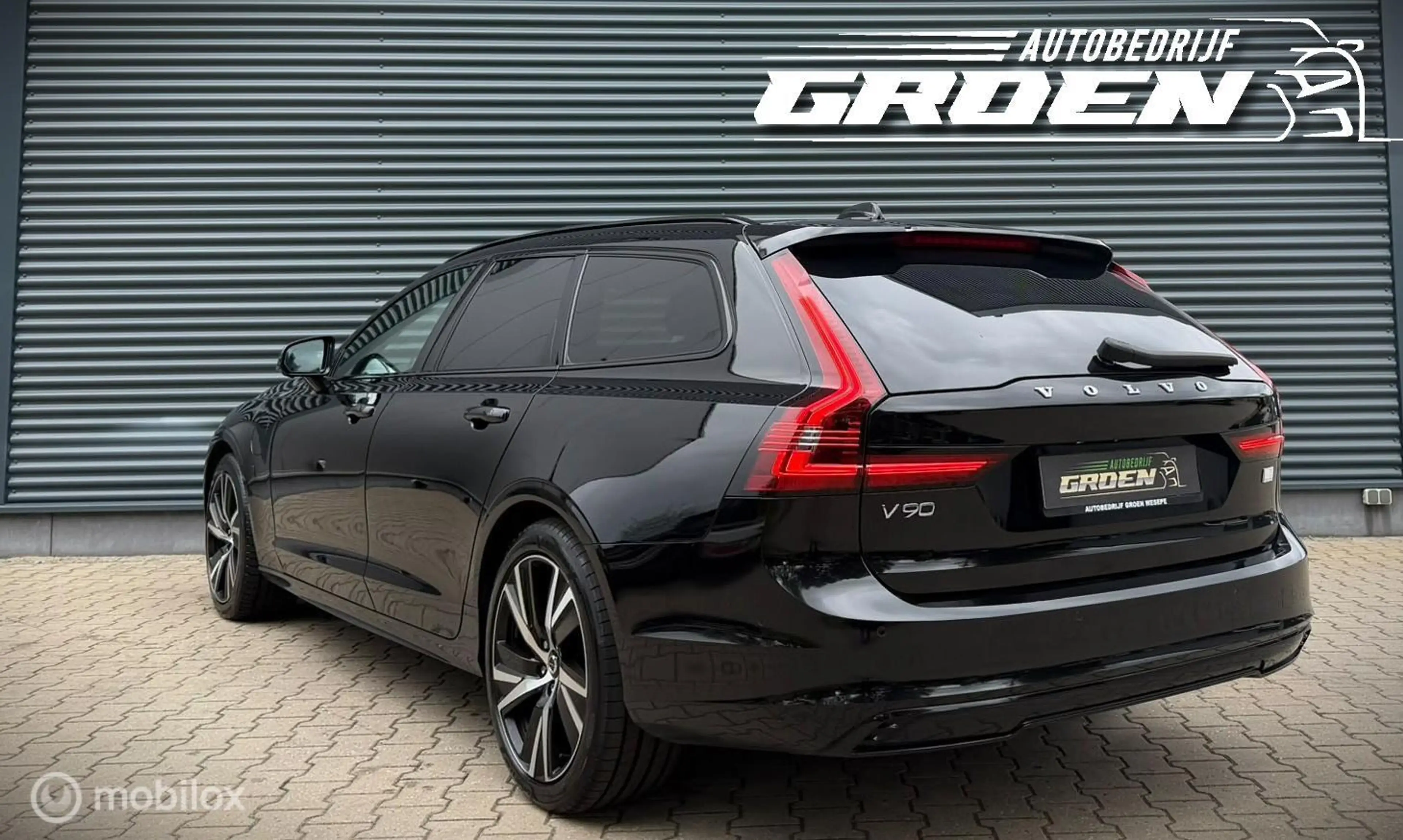 Volvo V90 2.0 T8 Plug-in hybrid AWD Ultimate Dark PANO|ACC| — photo 11