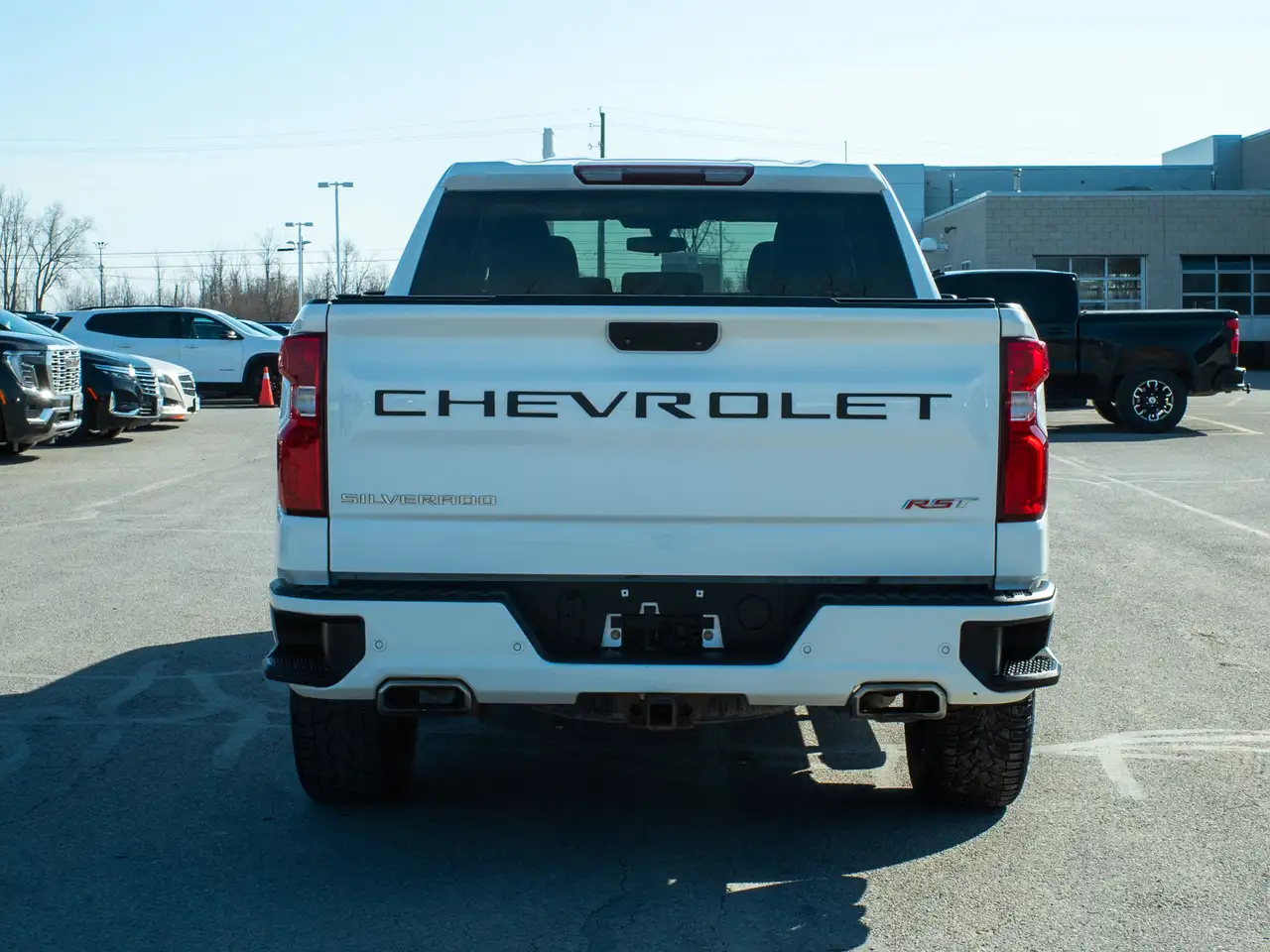 Chevrolet Silverado 1500 снимка Chevrolet Silverado 1500