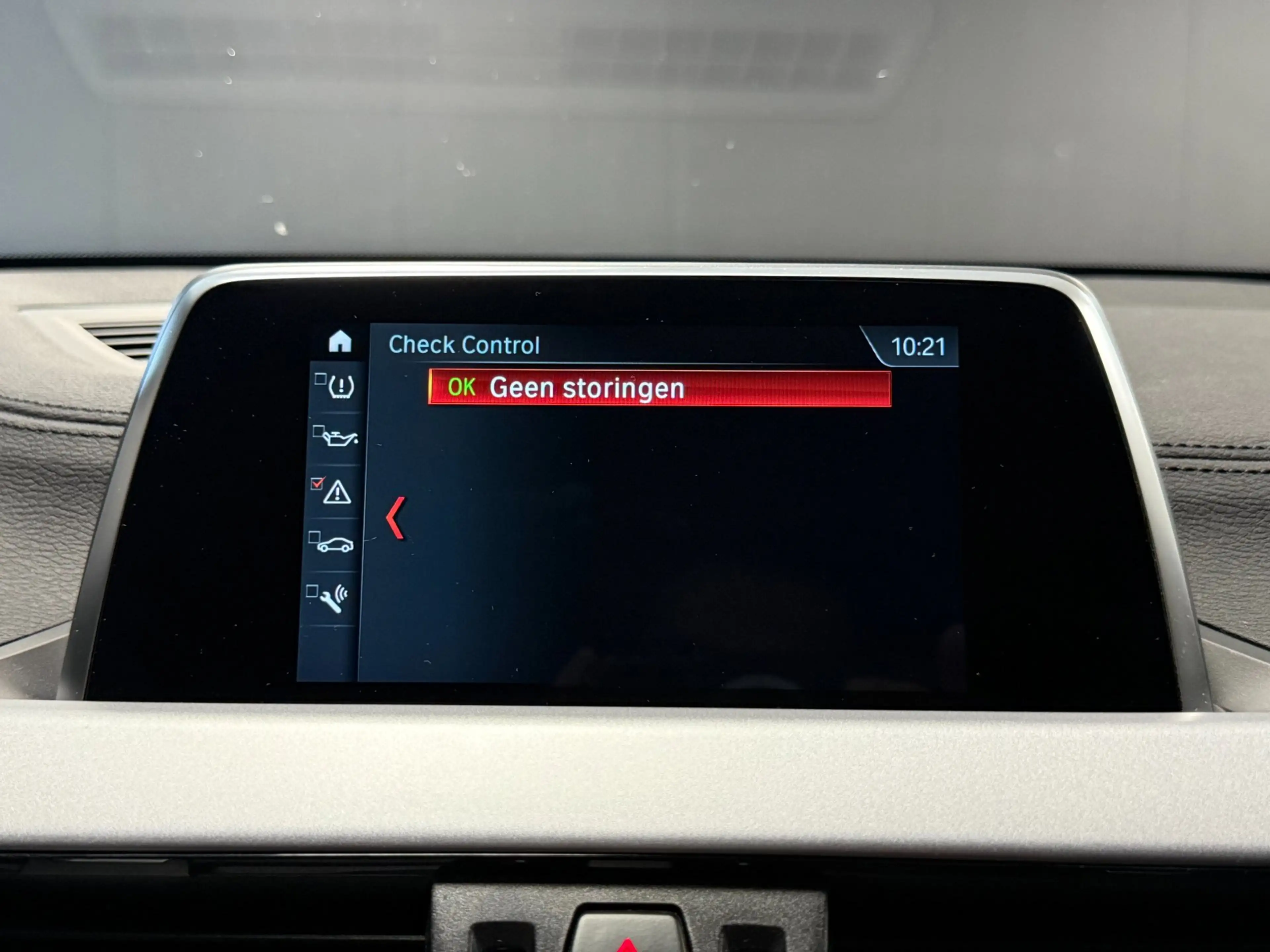 BMW X2 SDrive18i Executive|CAMERA|BLUETOOTH|STOELV|PDC|18 — photo 38