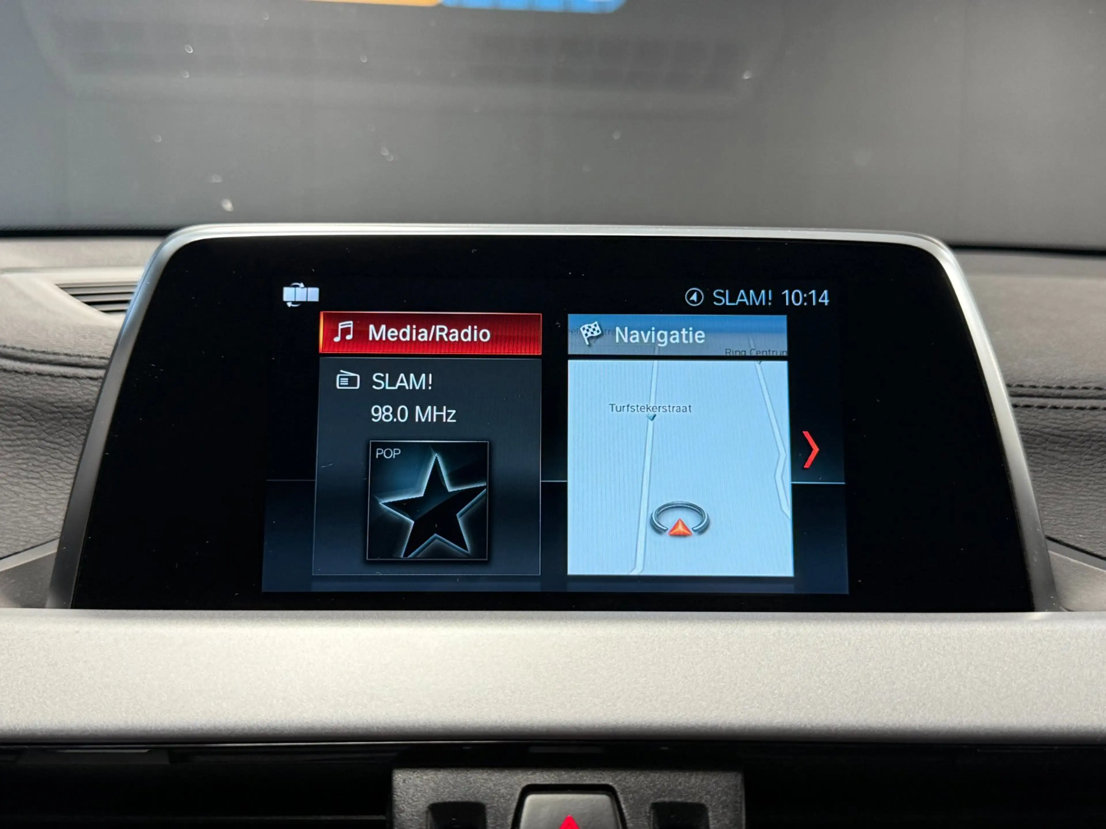 BMW X2 SDrive18i Executive|CAMERA|BLUETOOTH|STOELV|PDC|18 — photo 30