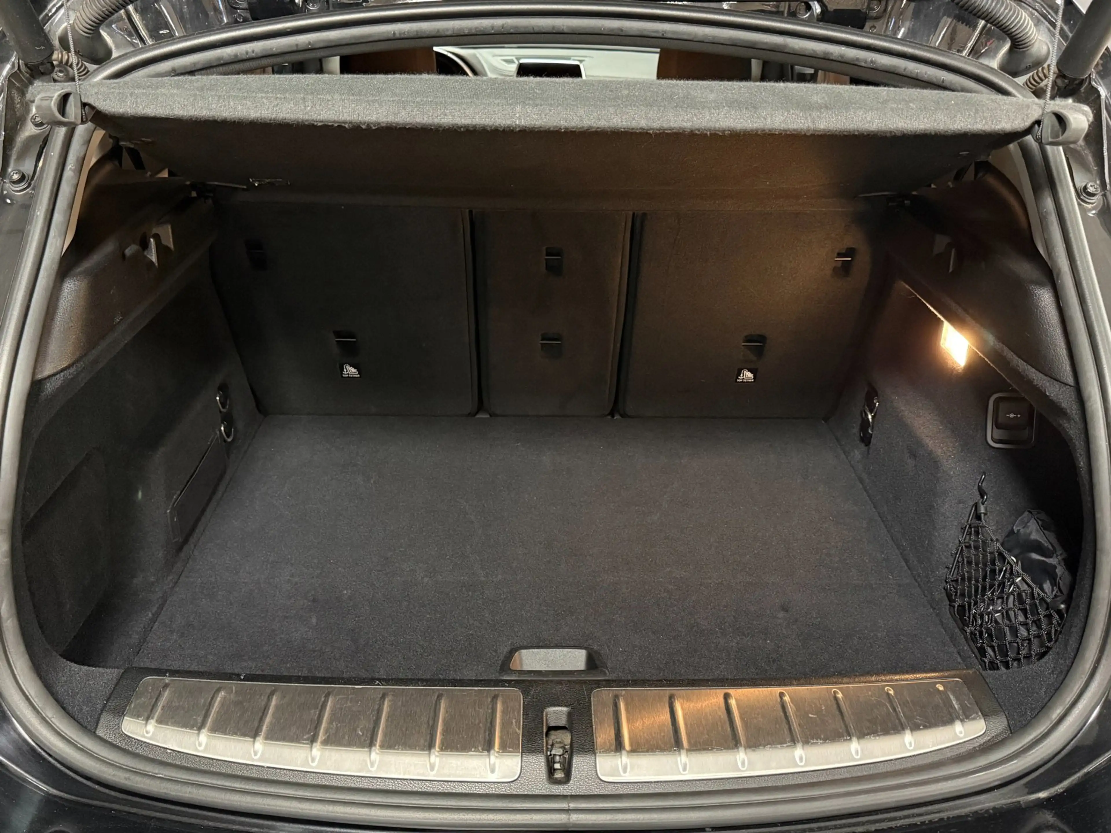 BMW X2 SDrive18i Executive|CAMERA|BLUETOOTH|STOELV|PDC|18 — photo 8