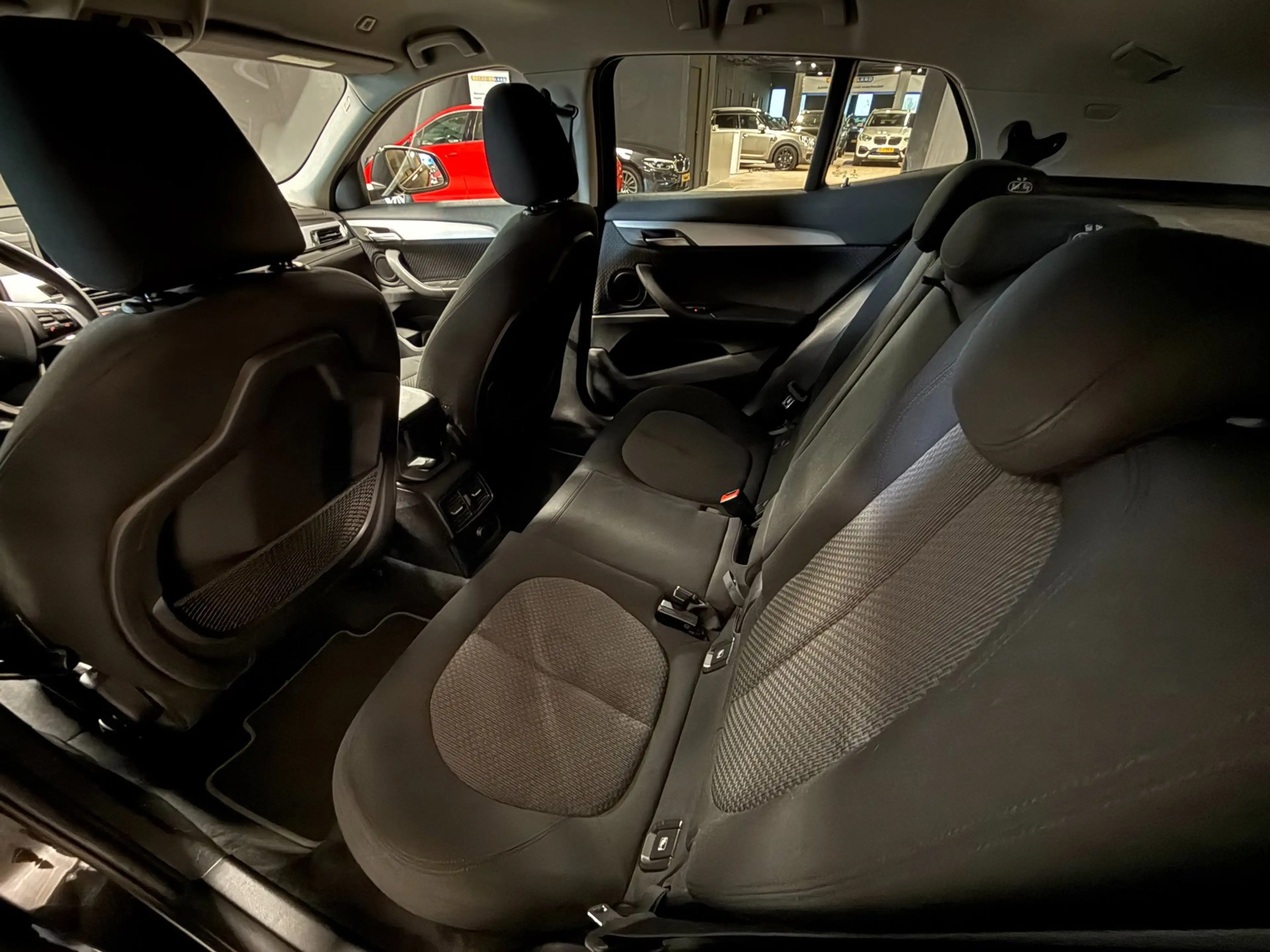 BMW X2 SDrive18i Executive|CAMERA|BLUETOOTH|STOELV|PDC|18 — photo 27