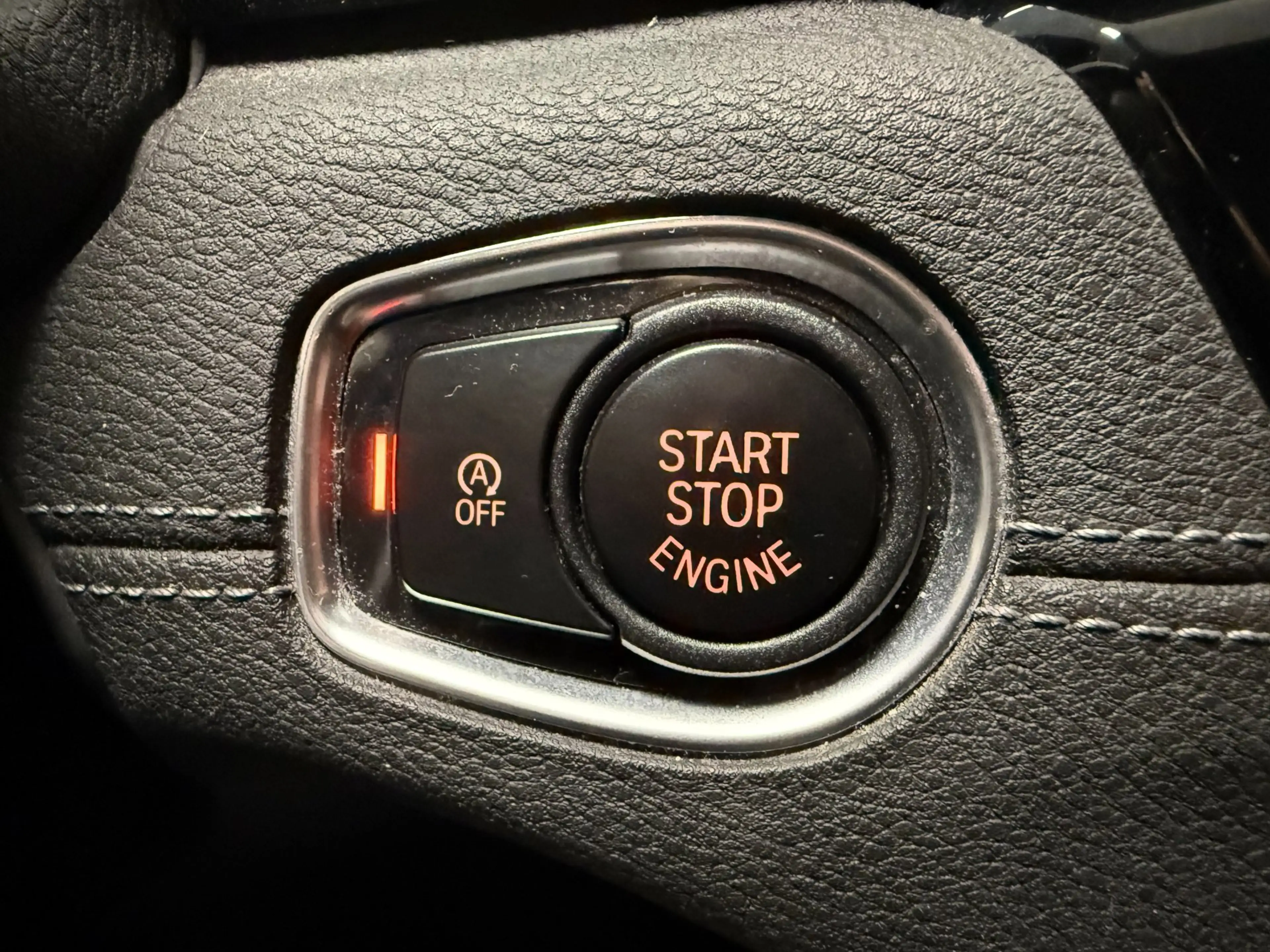 BMW X2 SDrive18i Executive|CAMERA|BLUETOOTH|STOELV|PDC|18 — photo 19