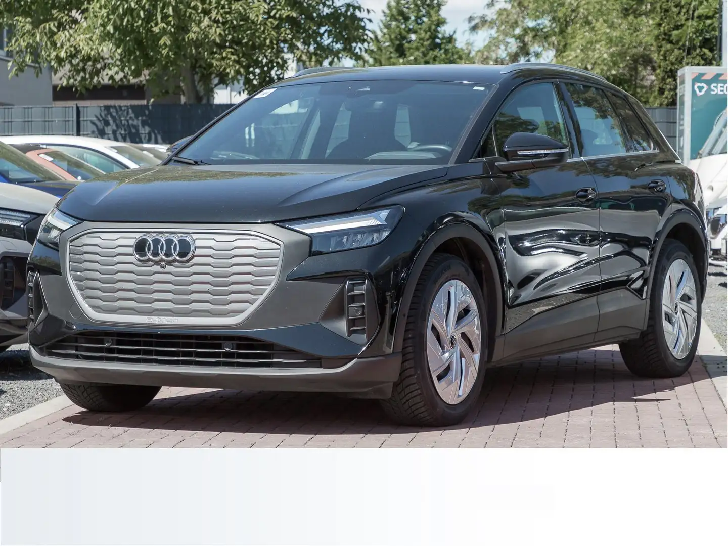 Audi Q4 e-tron 40 LM19 KAMERA NAVI+ VIRTUAL ALLWETTER Schwarz - 2
