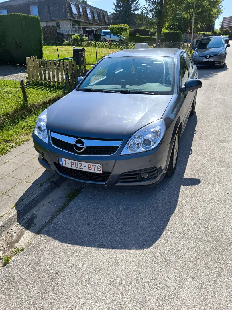 Opel Vectra 1.9 CDTI 100 Essentia - 2