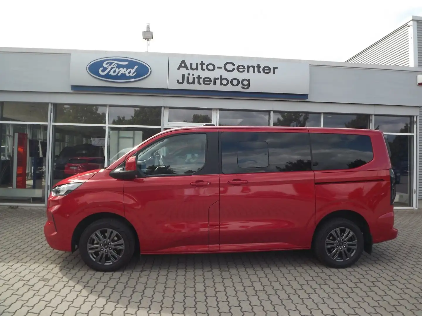 Ford Tourneo Custom Bus L1 Titanium*4 Jahre Garantie* Rot - 1