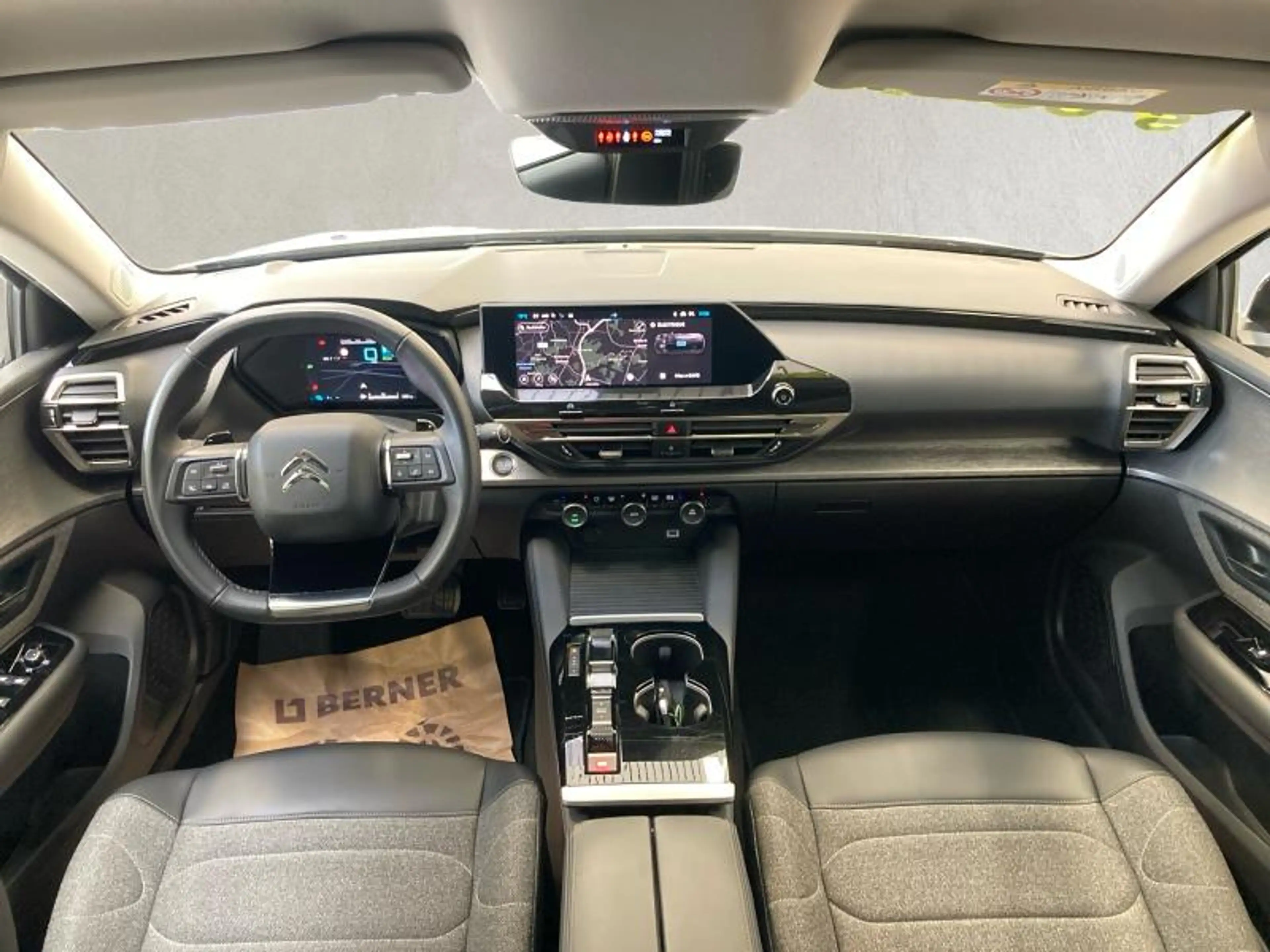 Citroen C5 X *** FEEL PHEV *** — photo 14