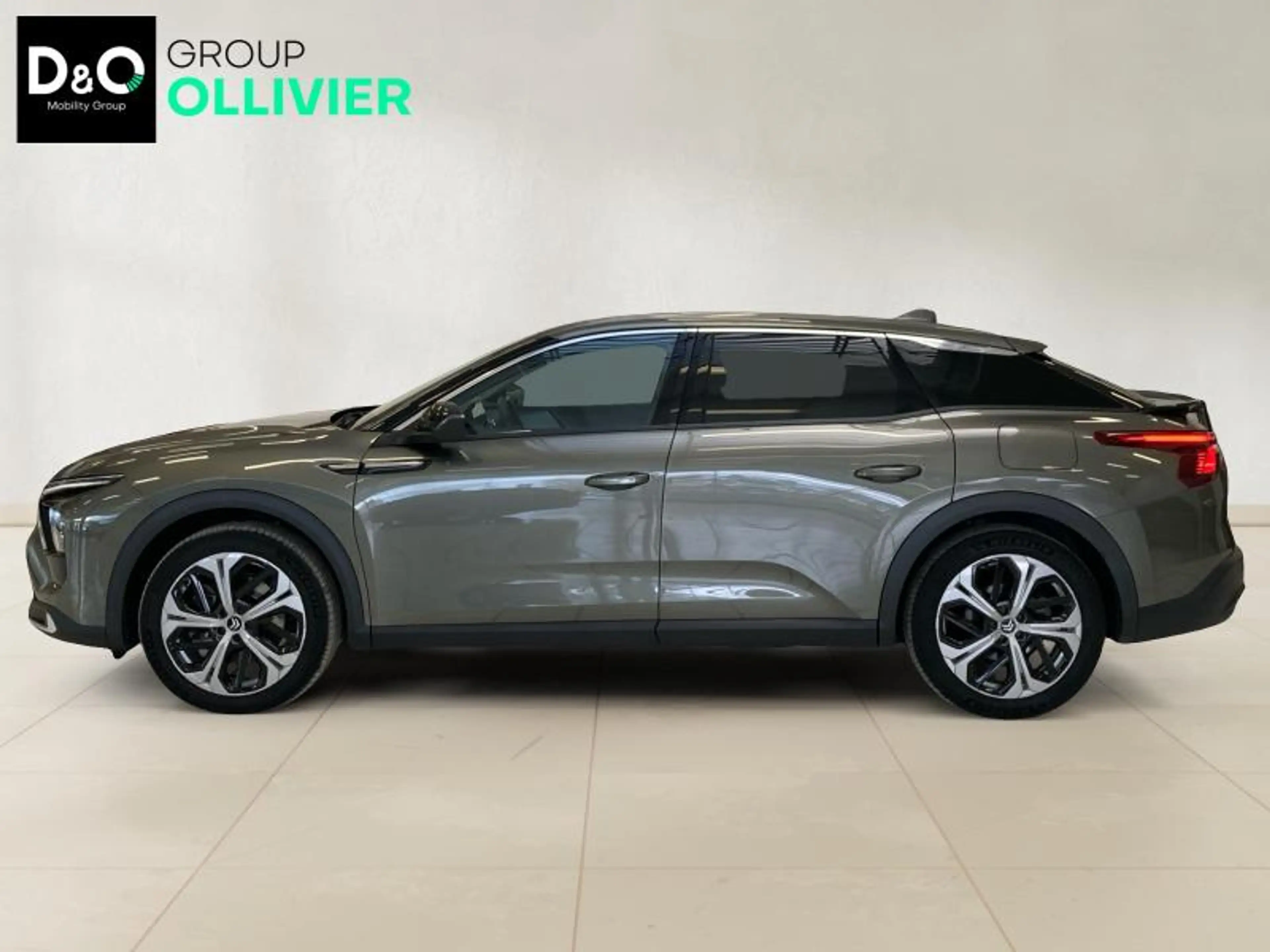 Citroen C5 X *** FEEL PHEV *** — photo 4