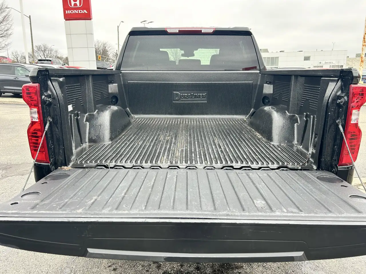 Chevrolet Silverado 1500 снимка Chevrolet Silverado 1500