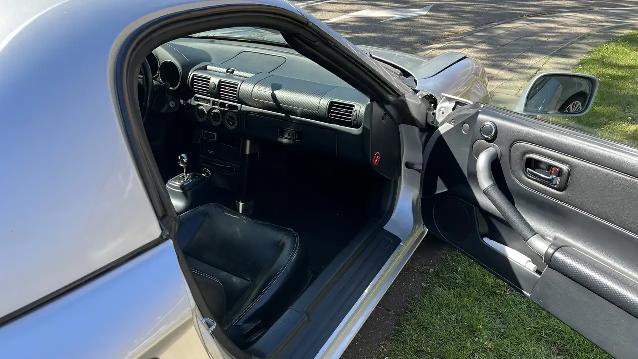 Toyota MR 2 1.8-16v VVT-i, foto 5