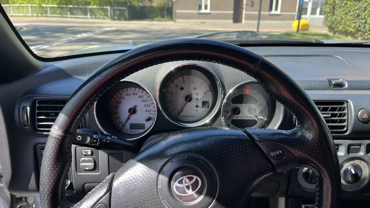 Toyota MR 2 1.8-16v VVT-i, foto 10