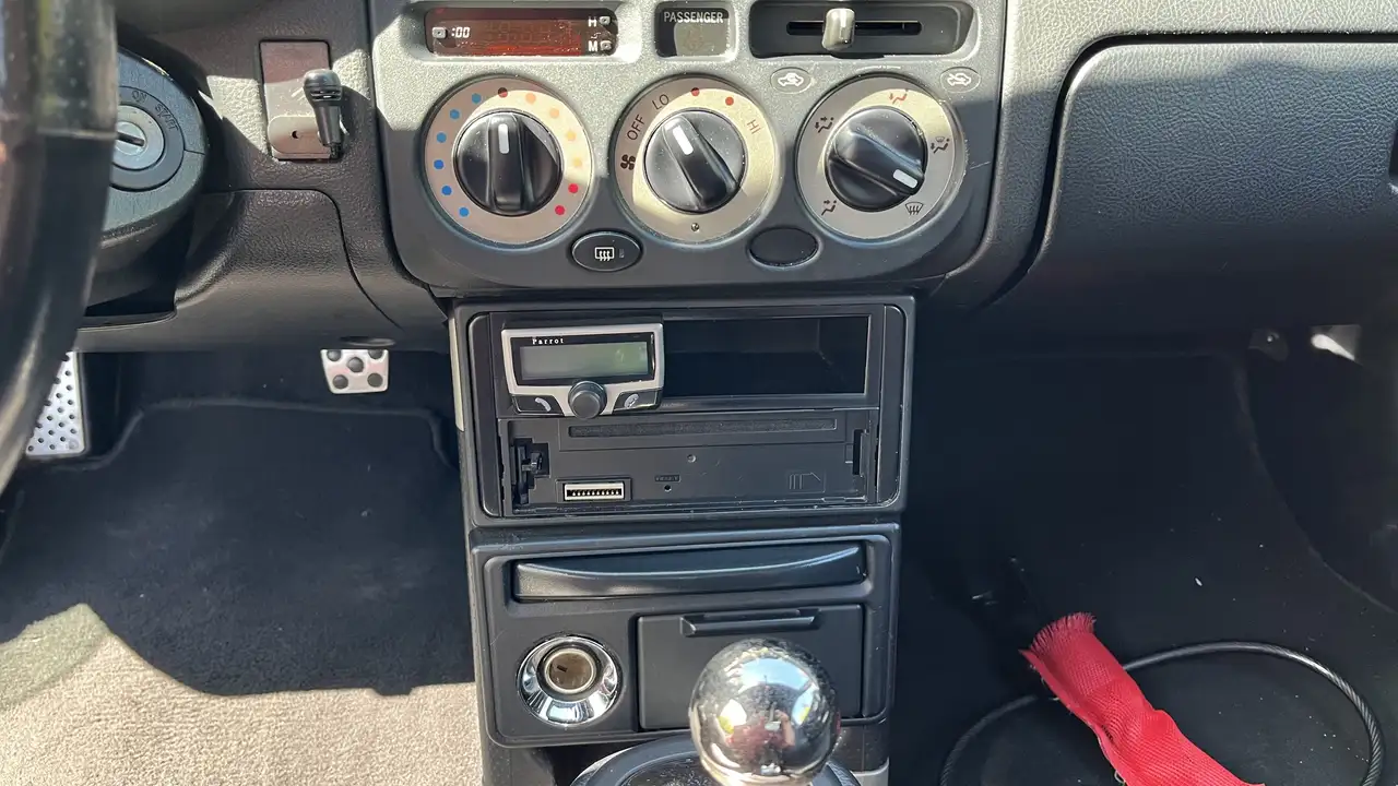 Toyota MR 2 1.8-16v VVT-i, foto 11