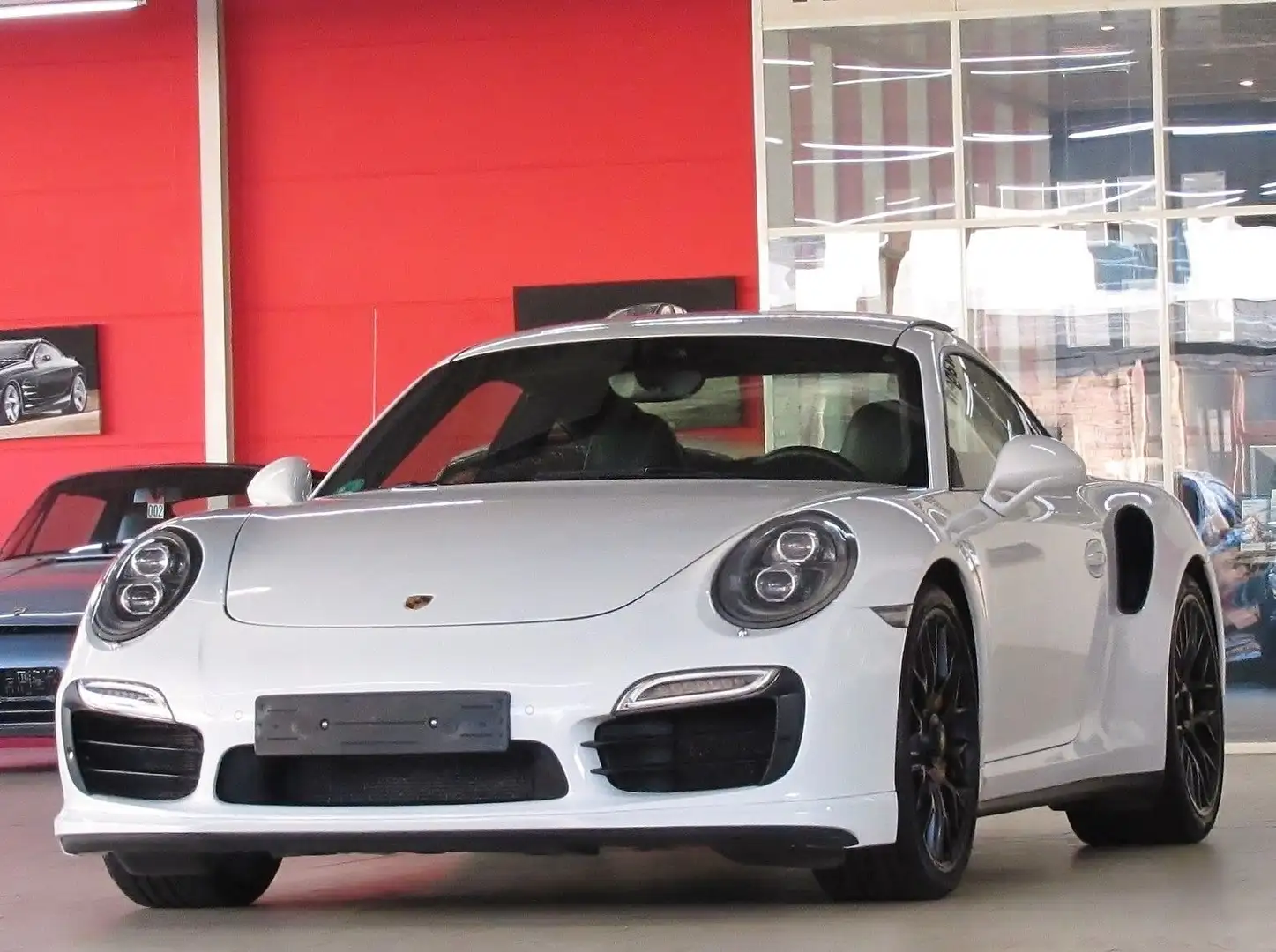 Porsche 991 TURBO S *KERAMiK*CARBON*PDCC*SSD*20"ALU* Weiß - 1