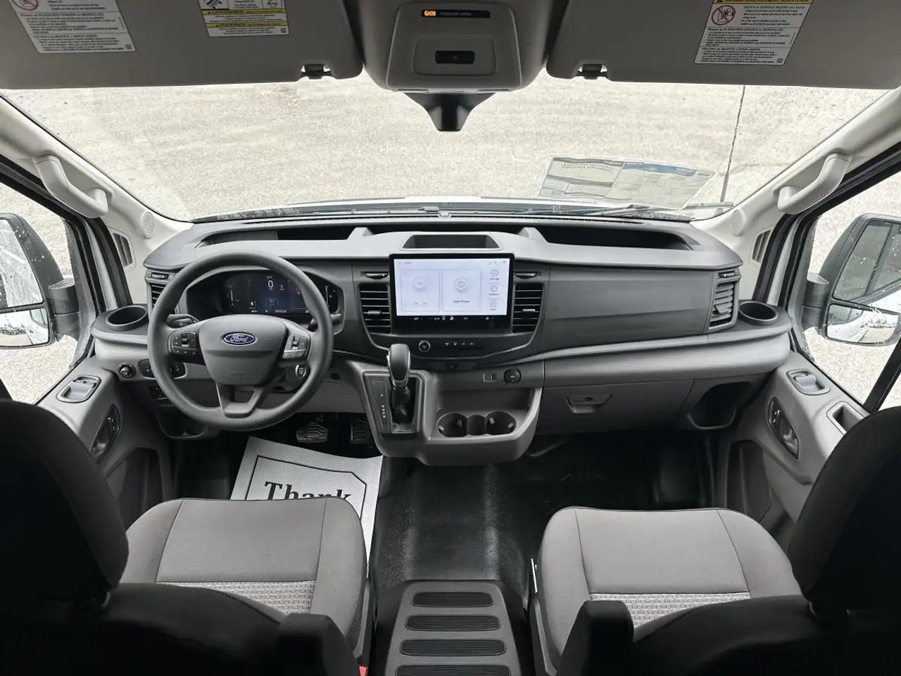 Ford Transit Cargo Van снимка Ford Transit Cargo Van