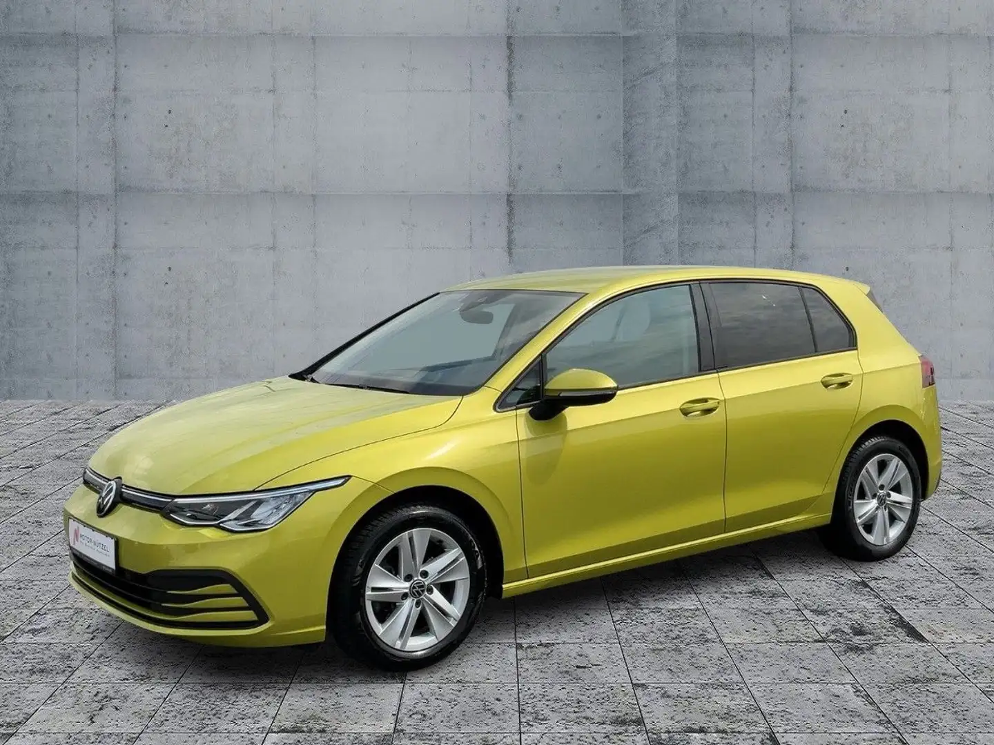 Volkswagen Golf VIII 1.5 TSI LIFE LED+ACC+2xPDC+APP+SHZ+AHK Gelb - 2