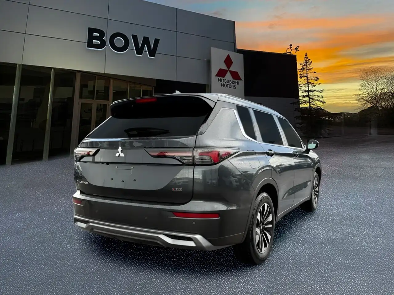 Mitsubishi Outlander снимка Mitsubishi Outlander